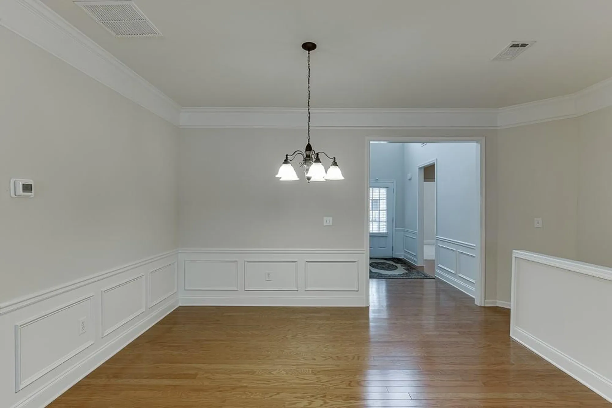 Property Slideshow image 17 of 87 | 6407 lantern rdg, Hoschton, GA, 30548