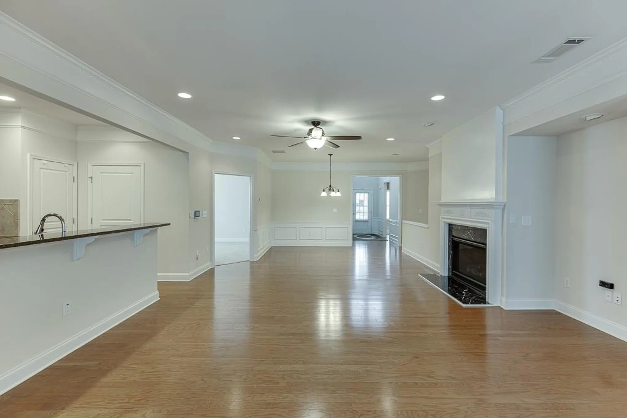 Property Slideshow image 23 of 87 | 6407 lantern rdg, Hoschton, GA, 30548