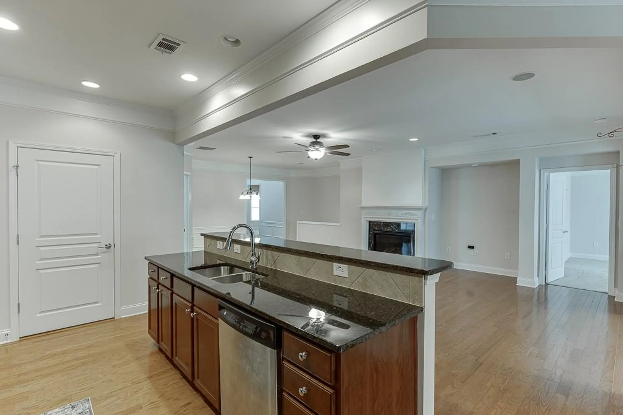 Property Slideshow image 29 of 87 | 6407 lantern rdg, Hoschton, GA, 30548