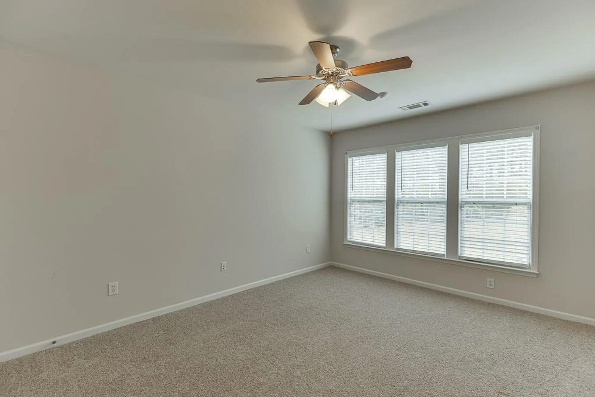 Property Slideshow image 59 of 87 | 6407 lantern rdg, Hoschton, GA, 30548