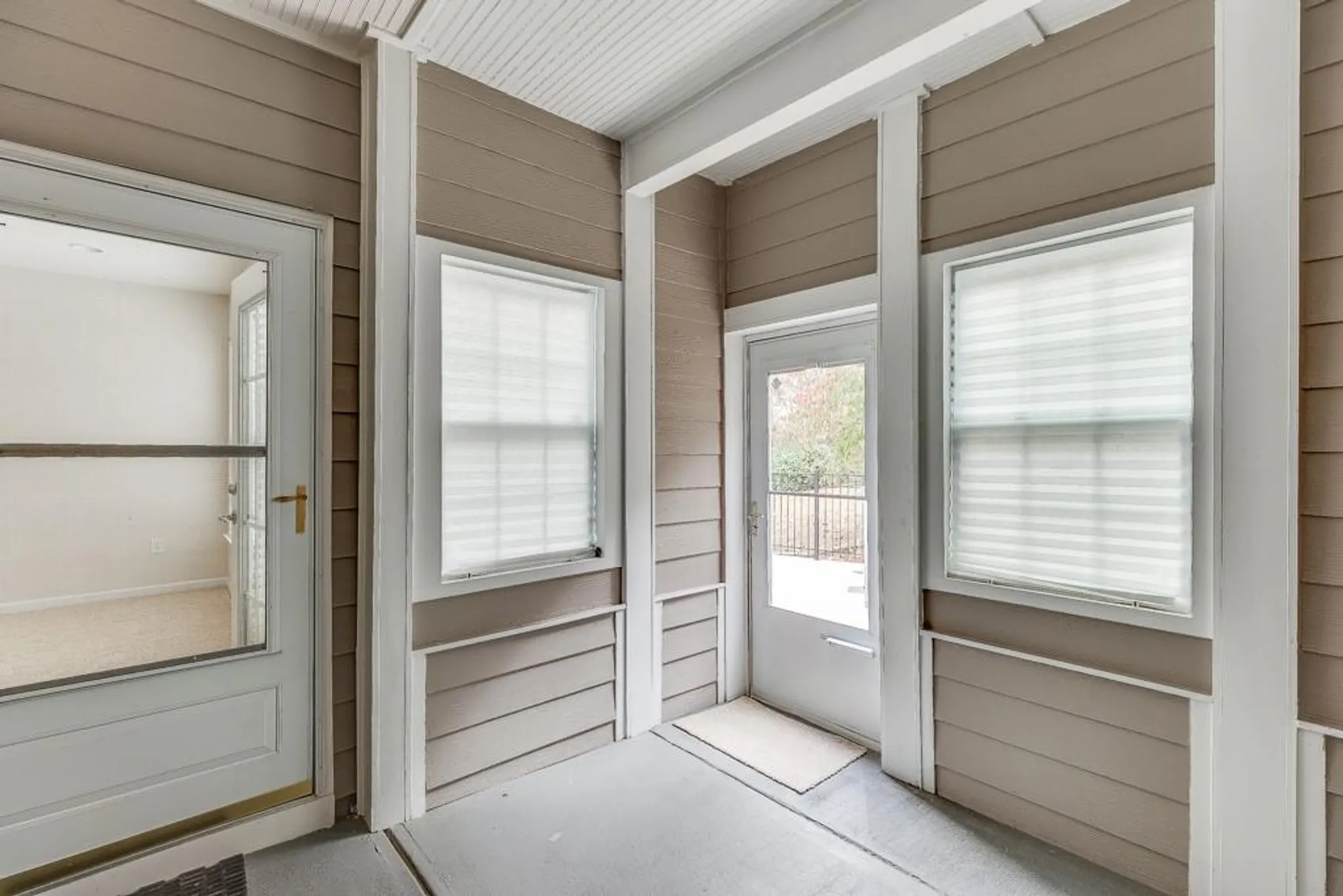 Property Slideshow image 70 of 87 | 6407 lantern rdg, Hoschton, GA, 30548
