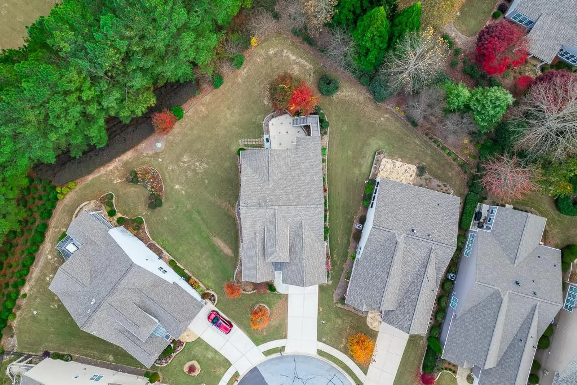 Property Slideshow image 79 of 87 | 6407 lantern rdg, Hoschton, GA, 30548