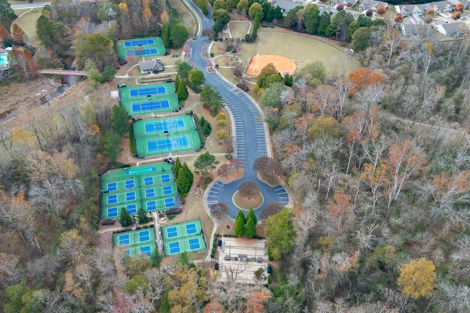 Property Slideshow image 81 of 87 | 6407 lantern rdg, Hoschton, GA, 30548