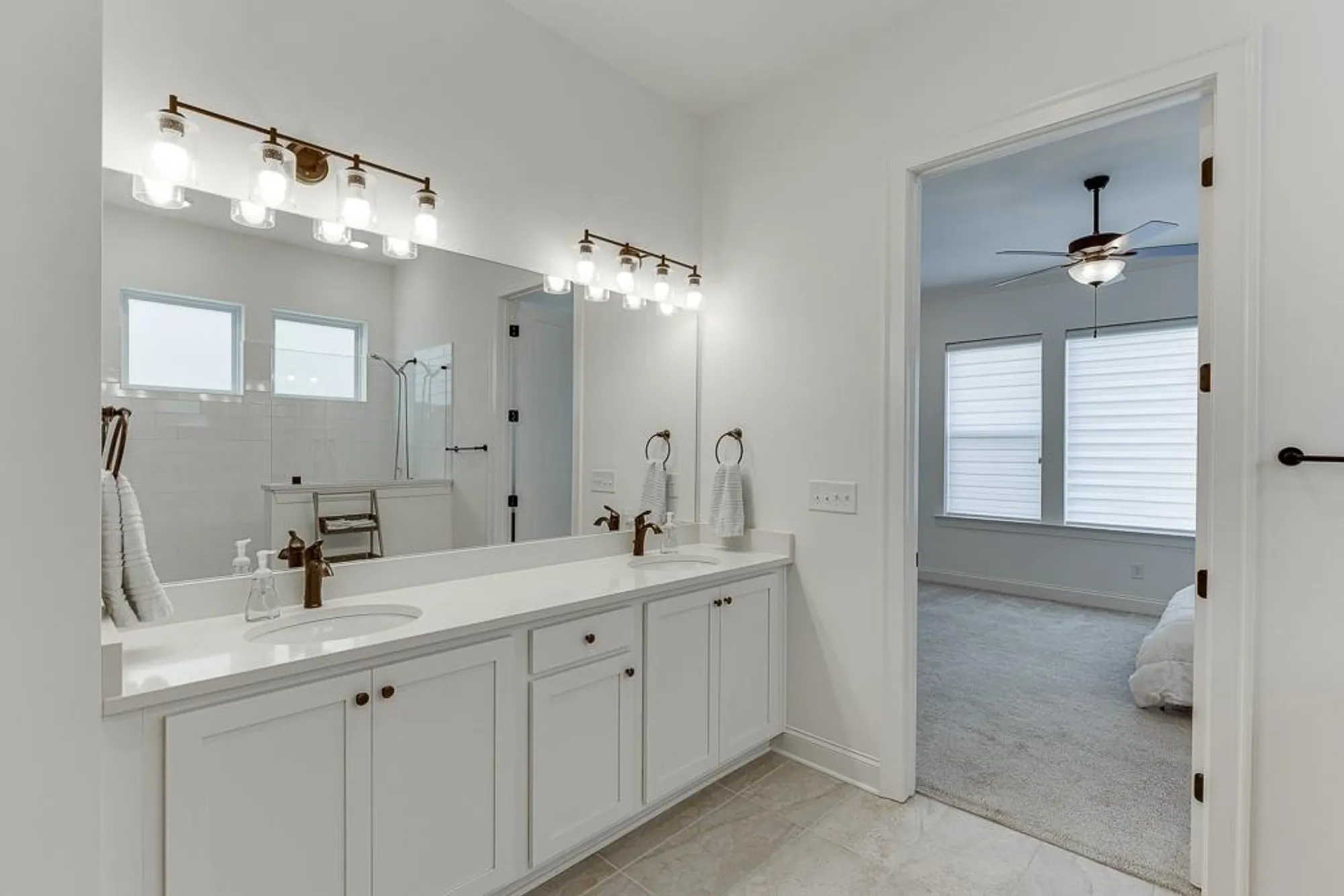 Property Slideshow image 37 of 43 | 6996 river rock dr, Flowery Branch, GA, 30542