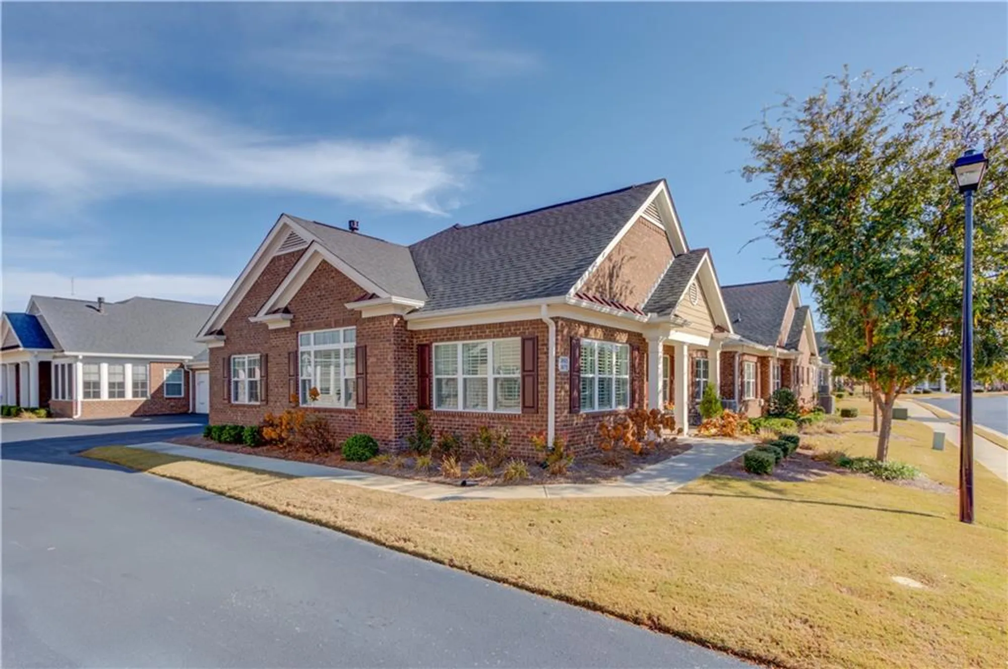 Property Slideshow image 1 of 43 | 3675 ridgehurst ln, Buford, GA, 30519