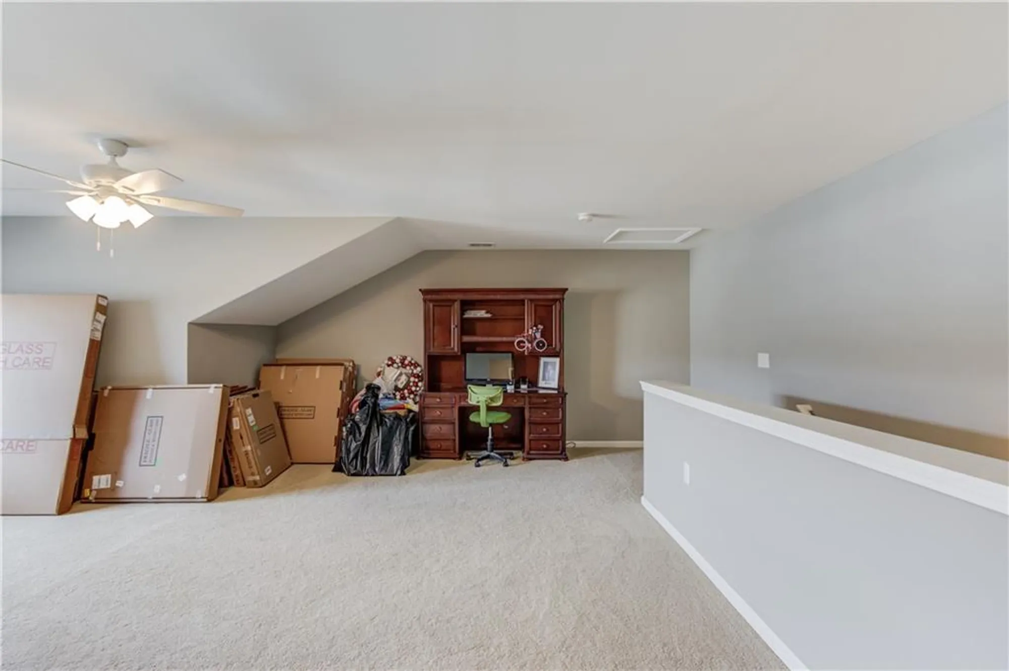 Property Slideshow image 32 of 43 | 3675 ridgehurst ln, Buford, GA, 30519