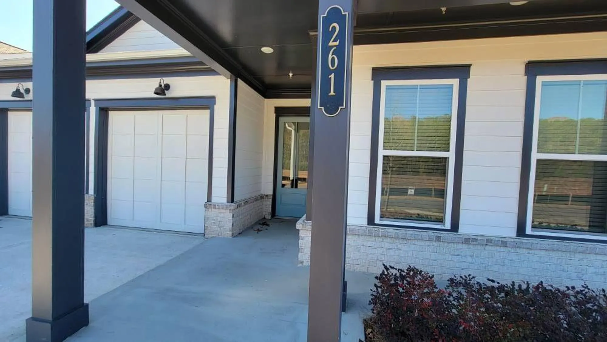 Property Slideshow image 45 of 57 | 261 vinca cir nw, Kennesaw, GA, 30144