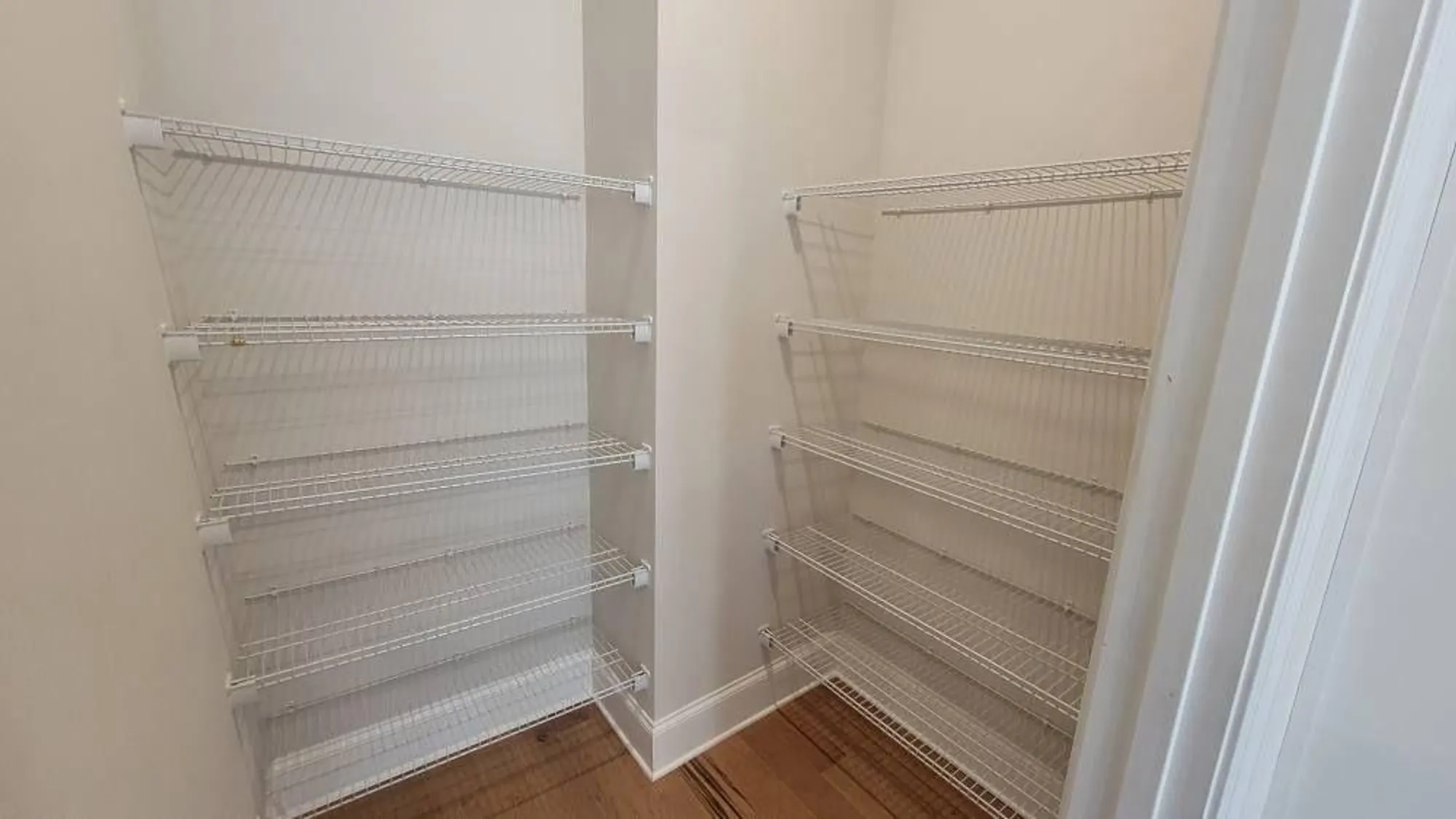 Property Slideshow image 11 of 57 | 261 vinca cir nw, Kennesaw, GA, 30144