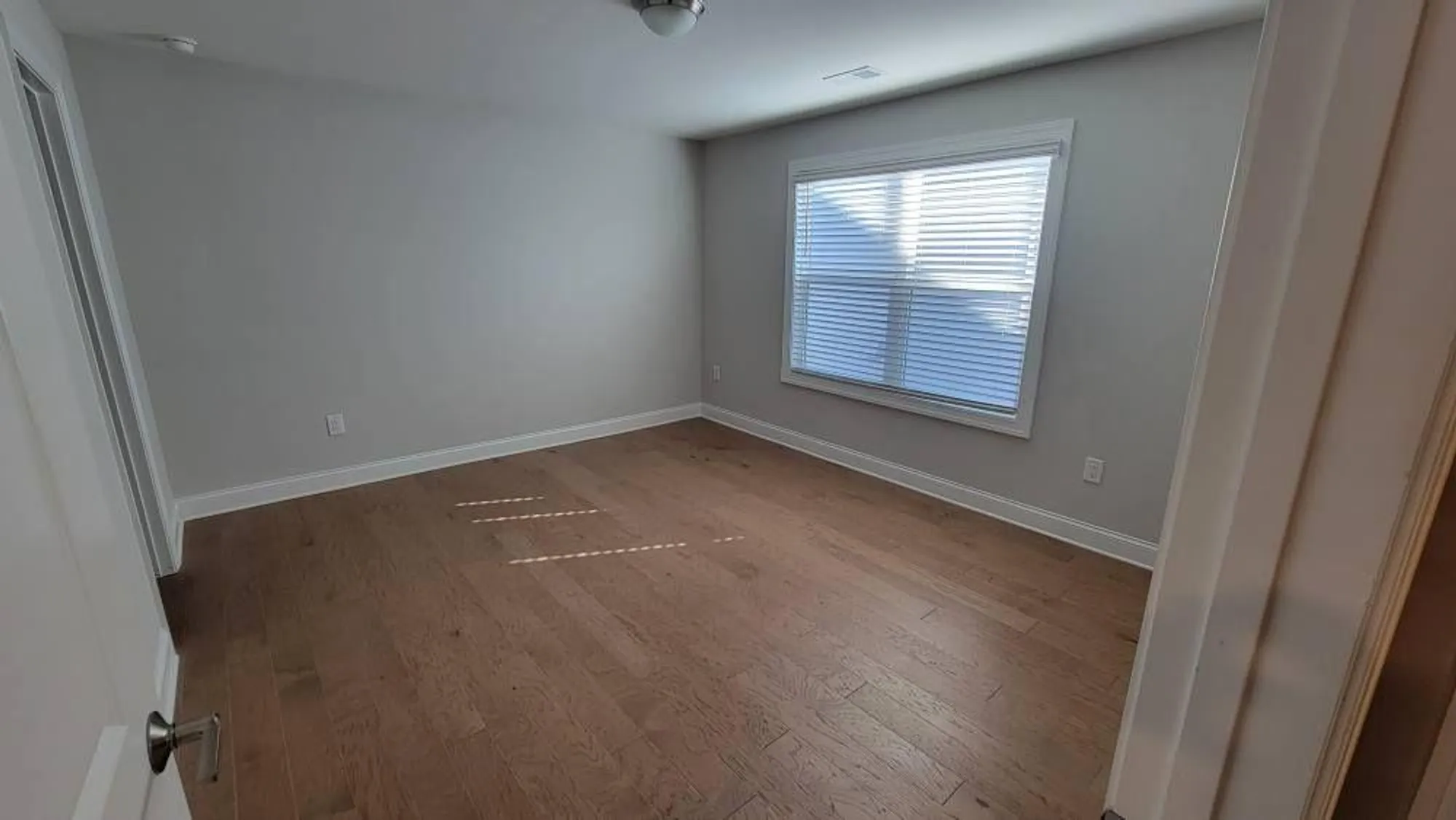 Property Slideshow image 32 of 57 | 261 vinca cir nw, Kennesaw, GA, 30144