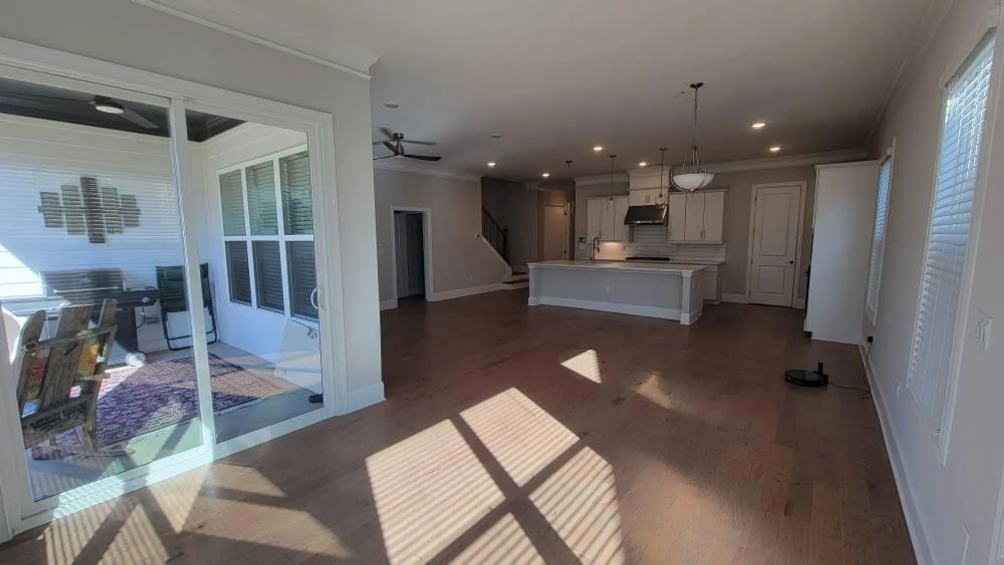 Property Slideshow image 13 of 57 | 261 vinca cir nw, Kennesaw, GA, 30144