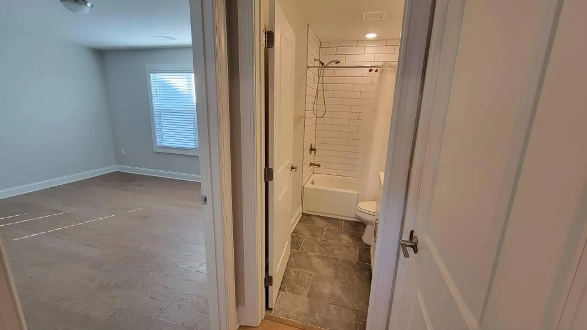 Property Slideshow image 30 of 57 | 261 vinca cir nw, Kennesaw, GA, 30144