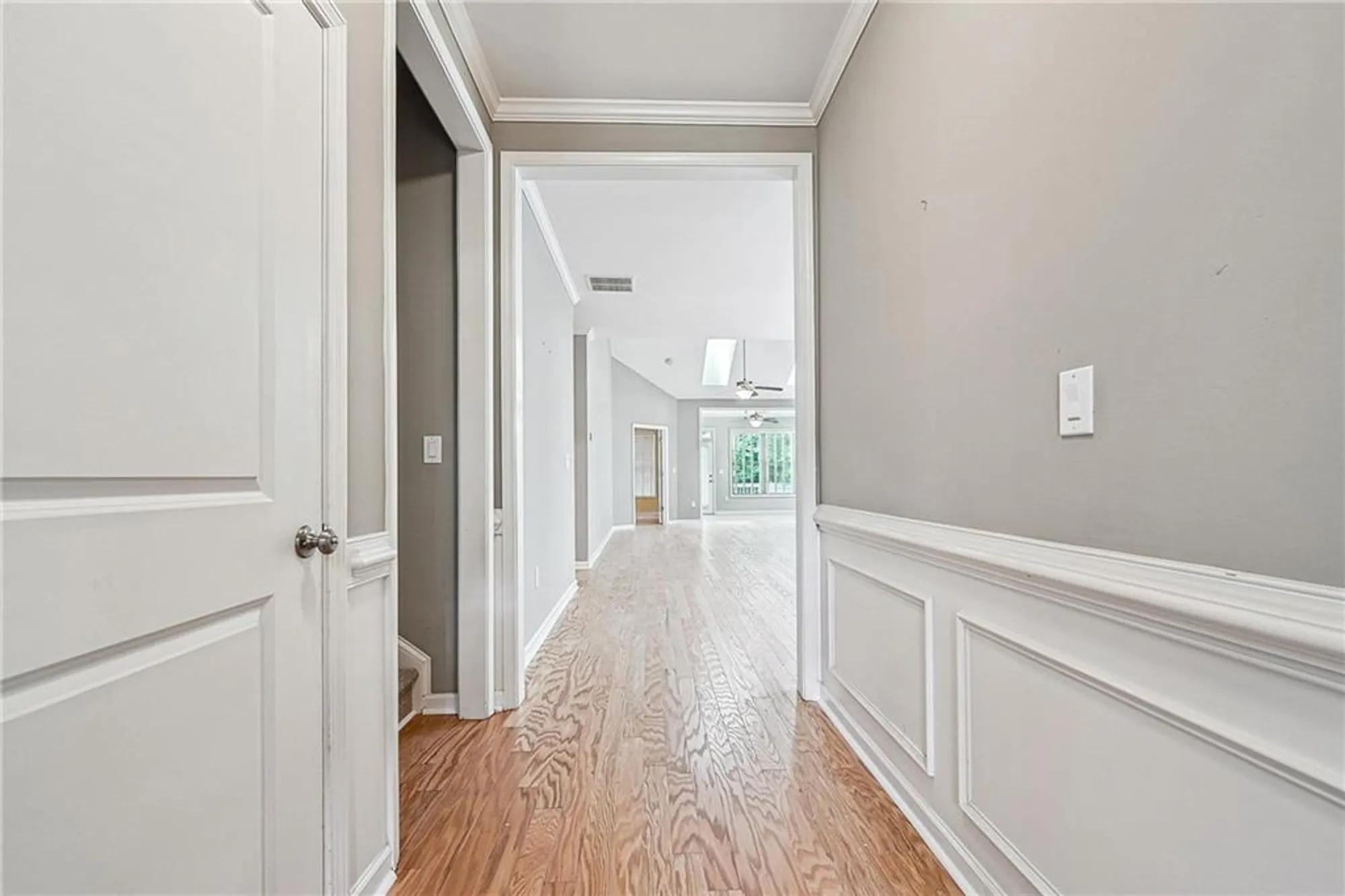 Property Slideshow image 6 of 33 | 6722 blue heron way, Flowery Branch, GA, 30542