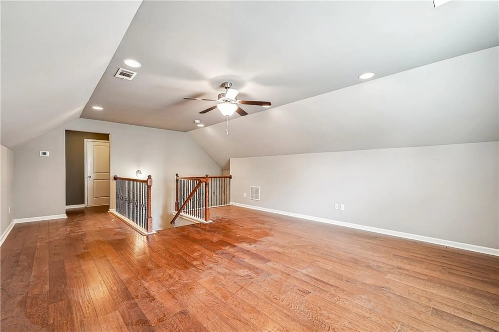 Property Slideshow image 28 of 33 | 6722 blue heron way, Flowery Branch, GA, 30542