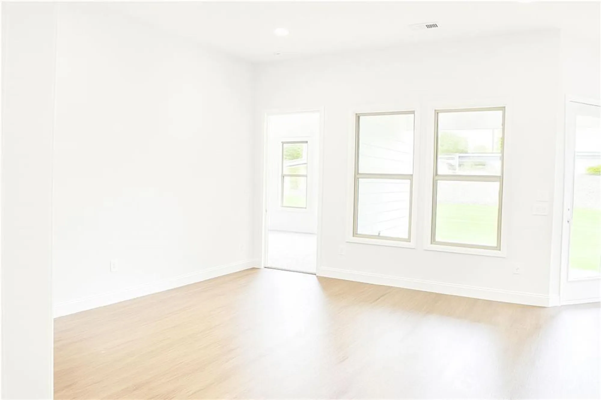 Property Slideshow image 9 of 15 | 3819 tielman st, Snellville, GA, 30078