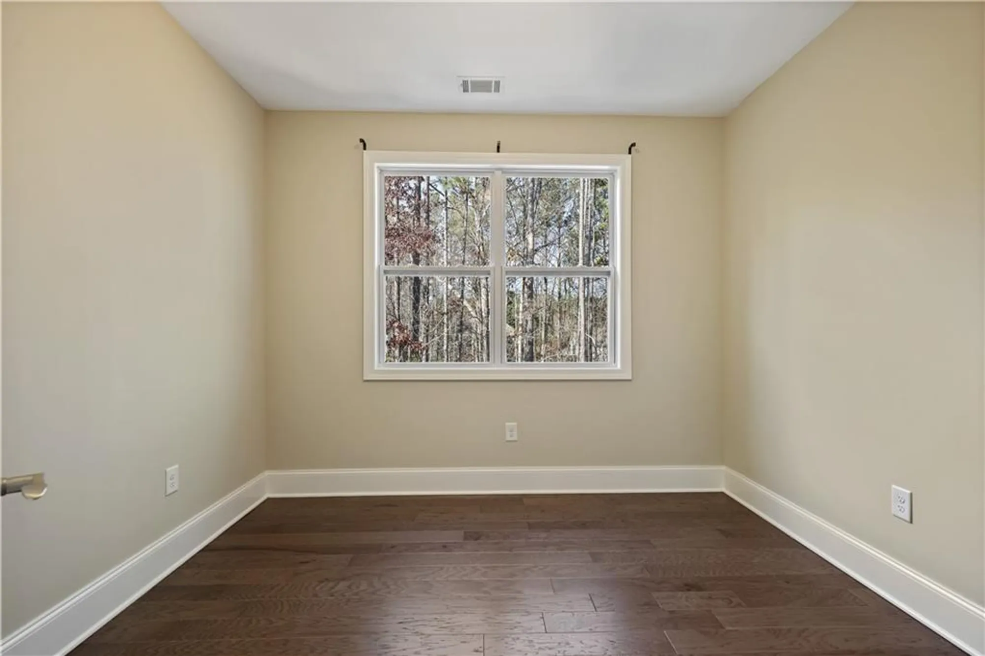 Property Slideshow image 13 of 28 | 42 barkwood ct, Dallas, GA, 30132