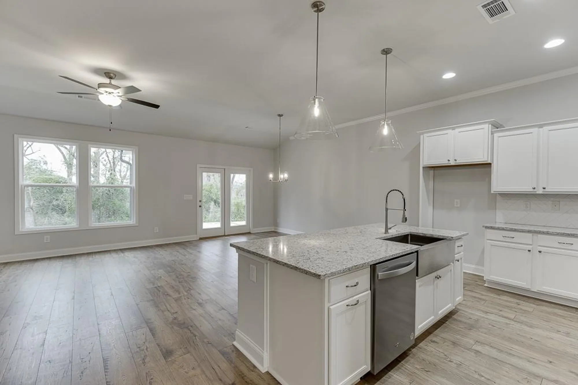 Property Slideshow image 13 of 69 | 223 montview dr, Jefferson, GA, 30549