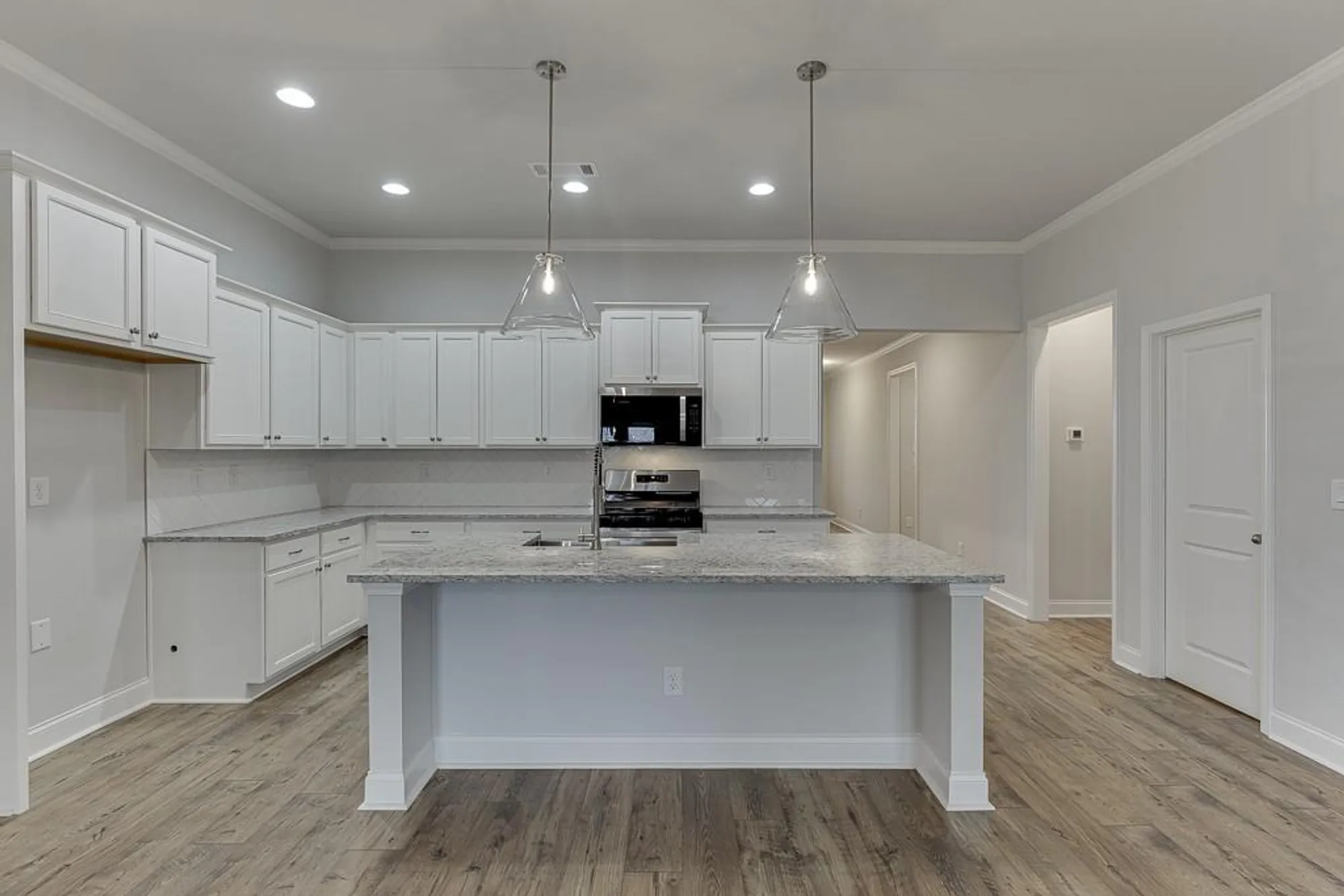 Property Slideshow image 16 of 69 | 223 montview dr, Jefferson, GA, 30549