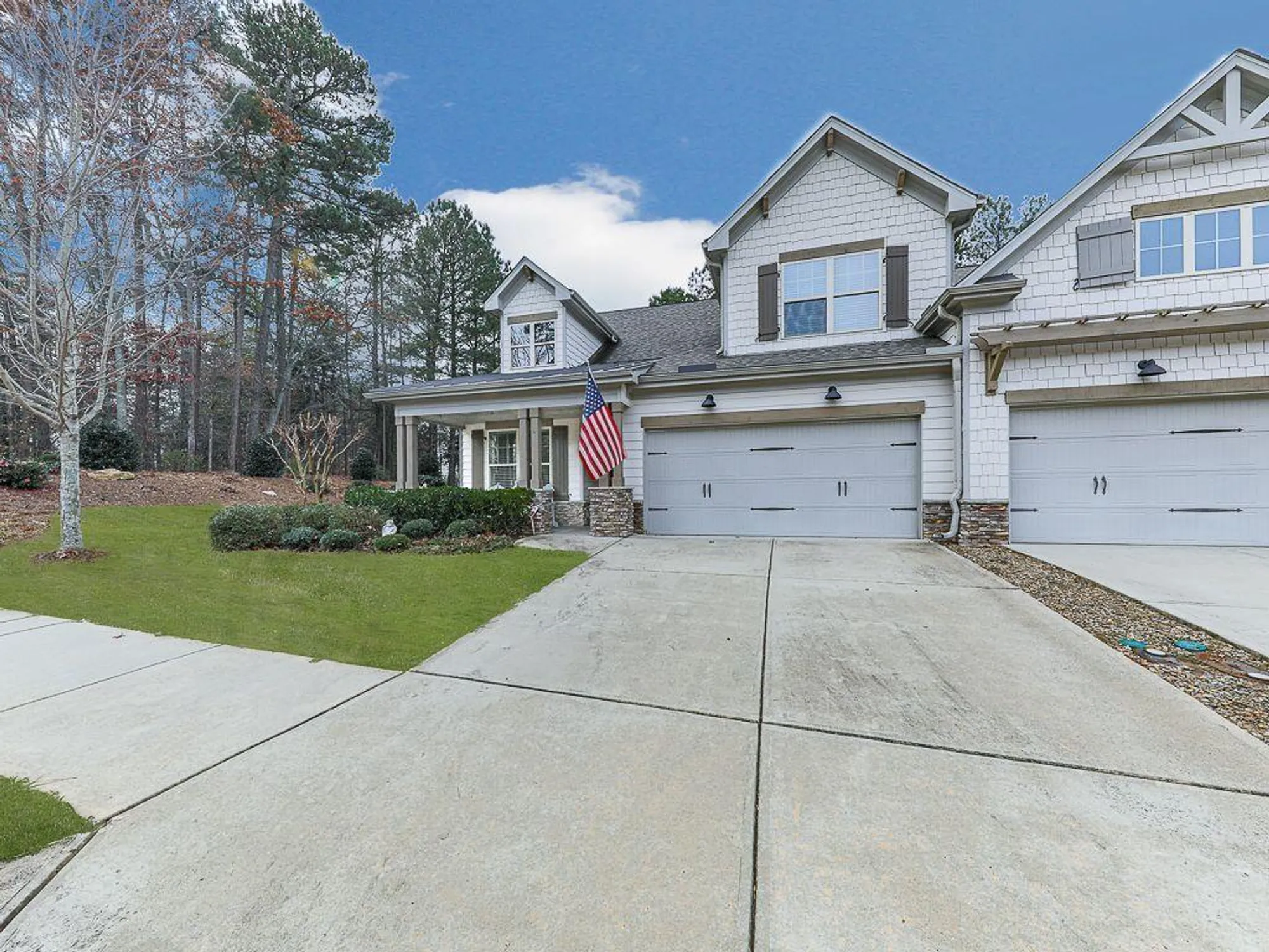 Property Slideshow image 4 of 76 | 230 misty view dr, Canton, GA, 30114