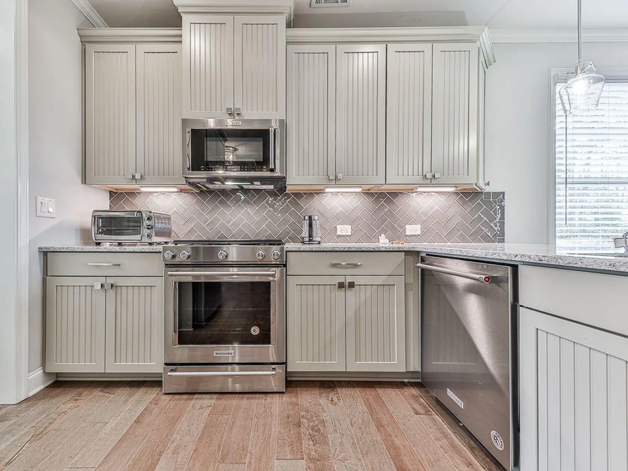 Property Slideshow image 13 of 76 | 230 misty view dr, Canton, GA, 30114