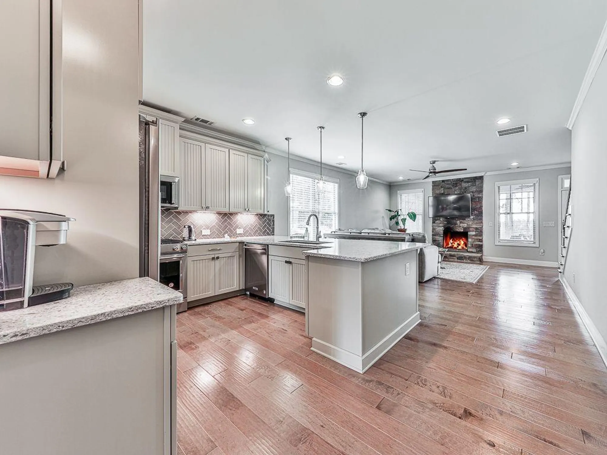 Property Slideshow image 12 of 76 | 230 misty view dr, Canton, GA, 30114