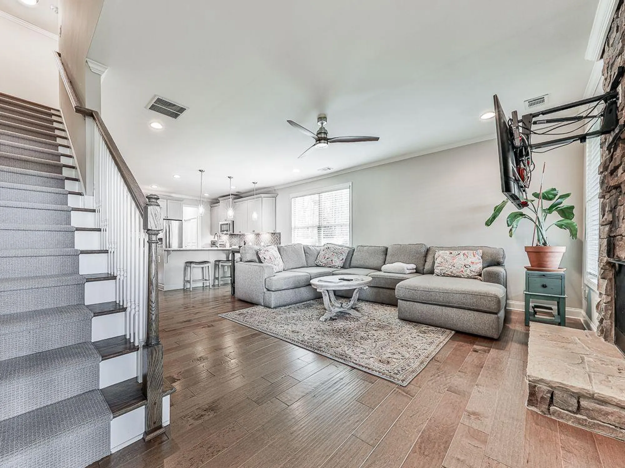 Property Slideshow image 22 of 76 | 230 misty view dr, Canton, GA, 30114