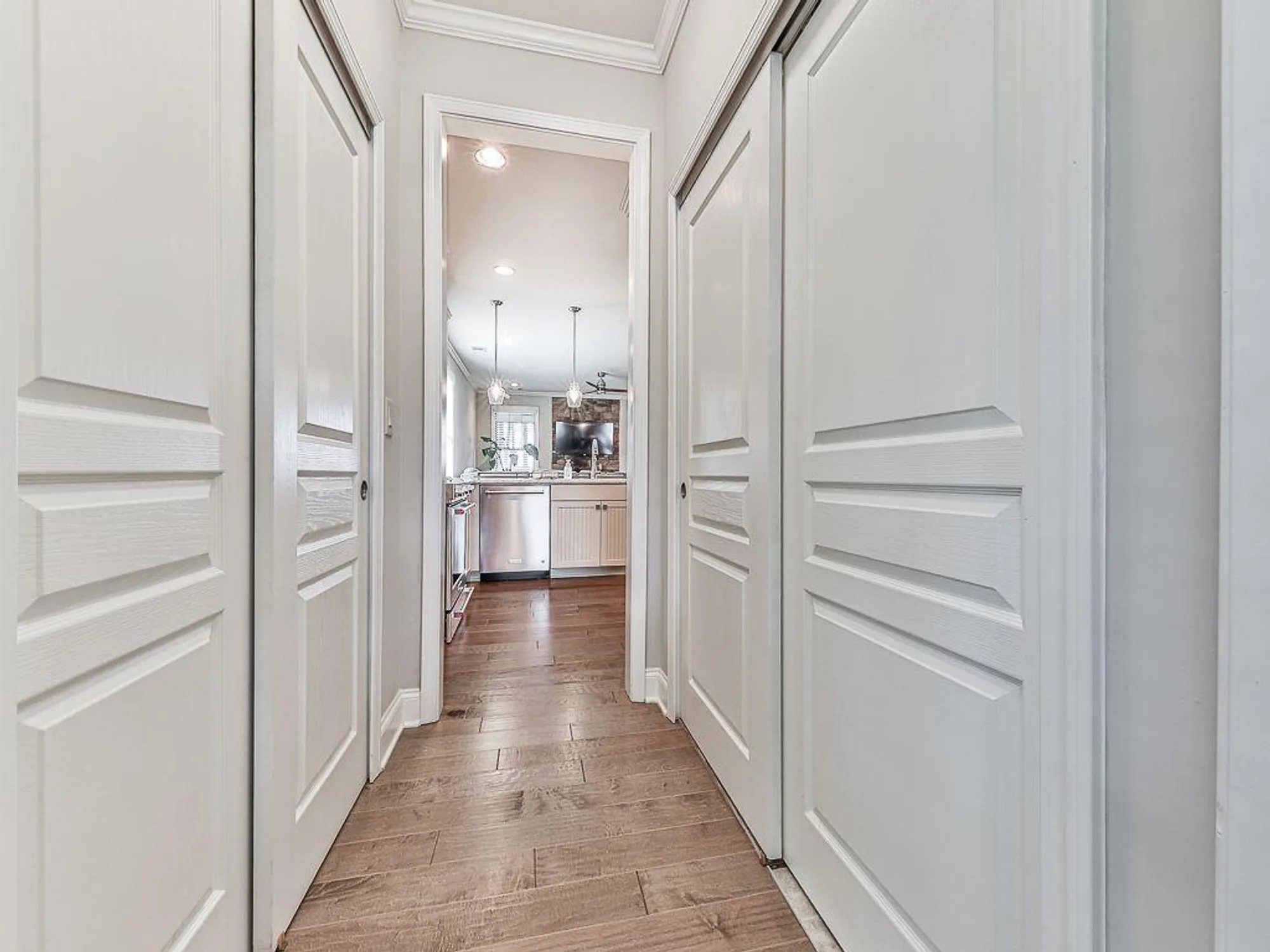 Property Slideshow image 19 of 76 | 230 misty view dr, Canton, GA, 30114