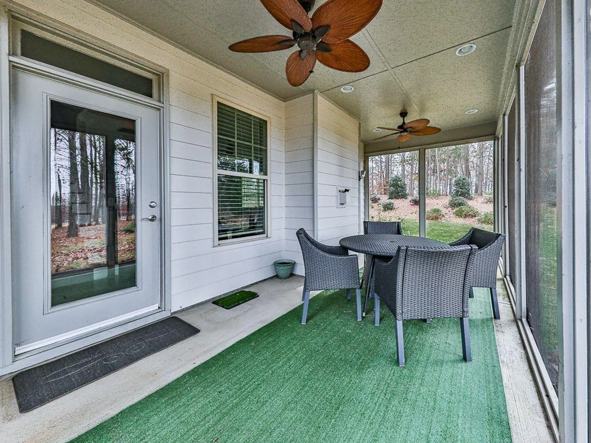 Property Slideshow image 34 of 76 | 230 misty view dr, Canton, GA, 30114