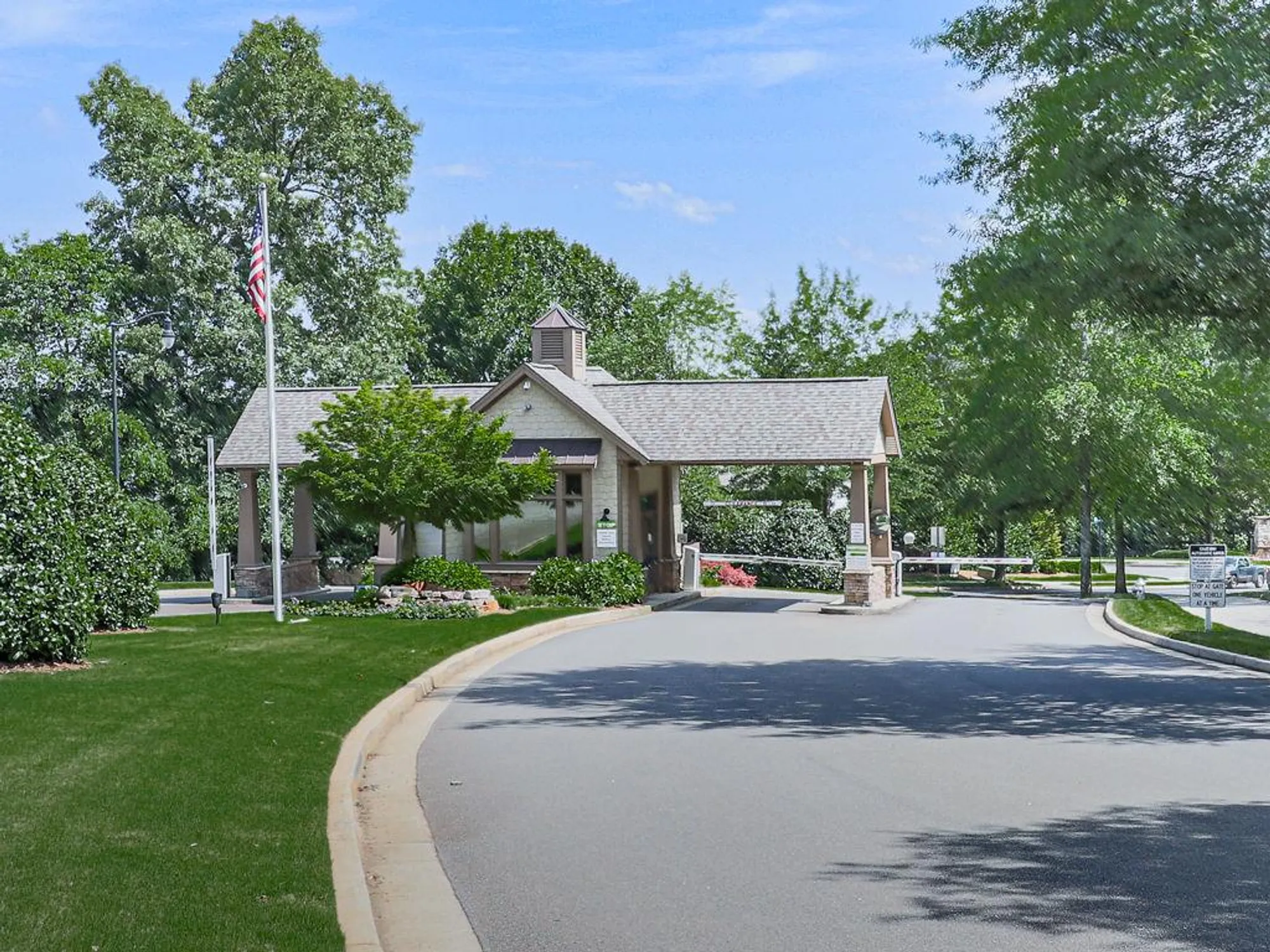 Property Slideshow image 45 of 76 | 230 misty view dr, Canton, GA, 30114