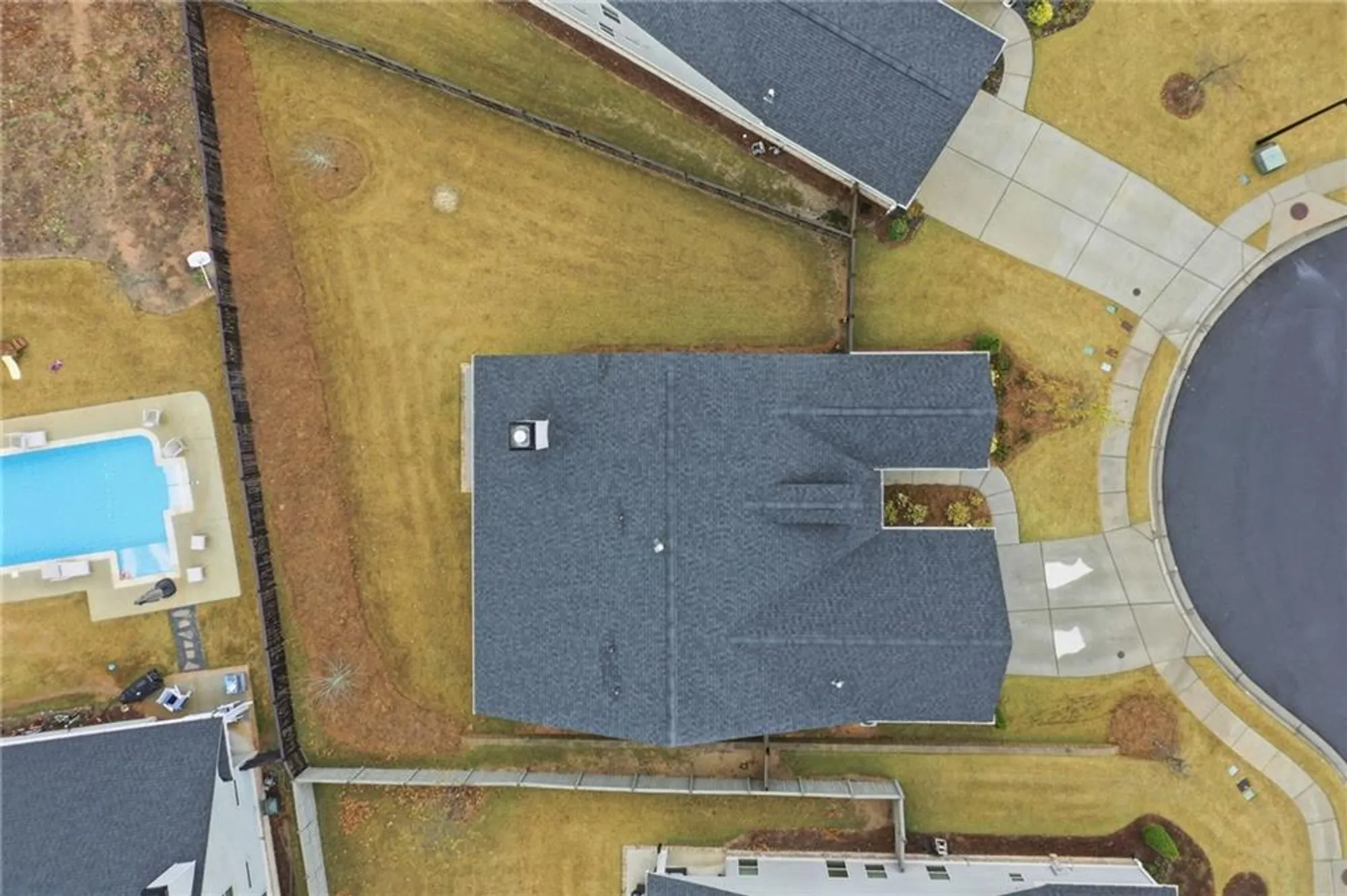 Property Slideshow image 4 of 43 | 370 kenmure ct, Marietta, GA, 30060