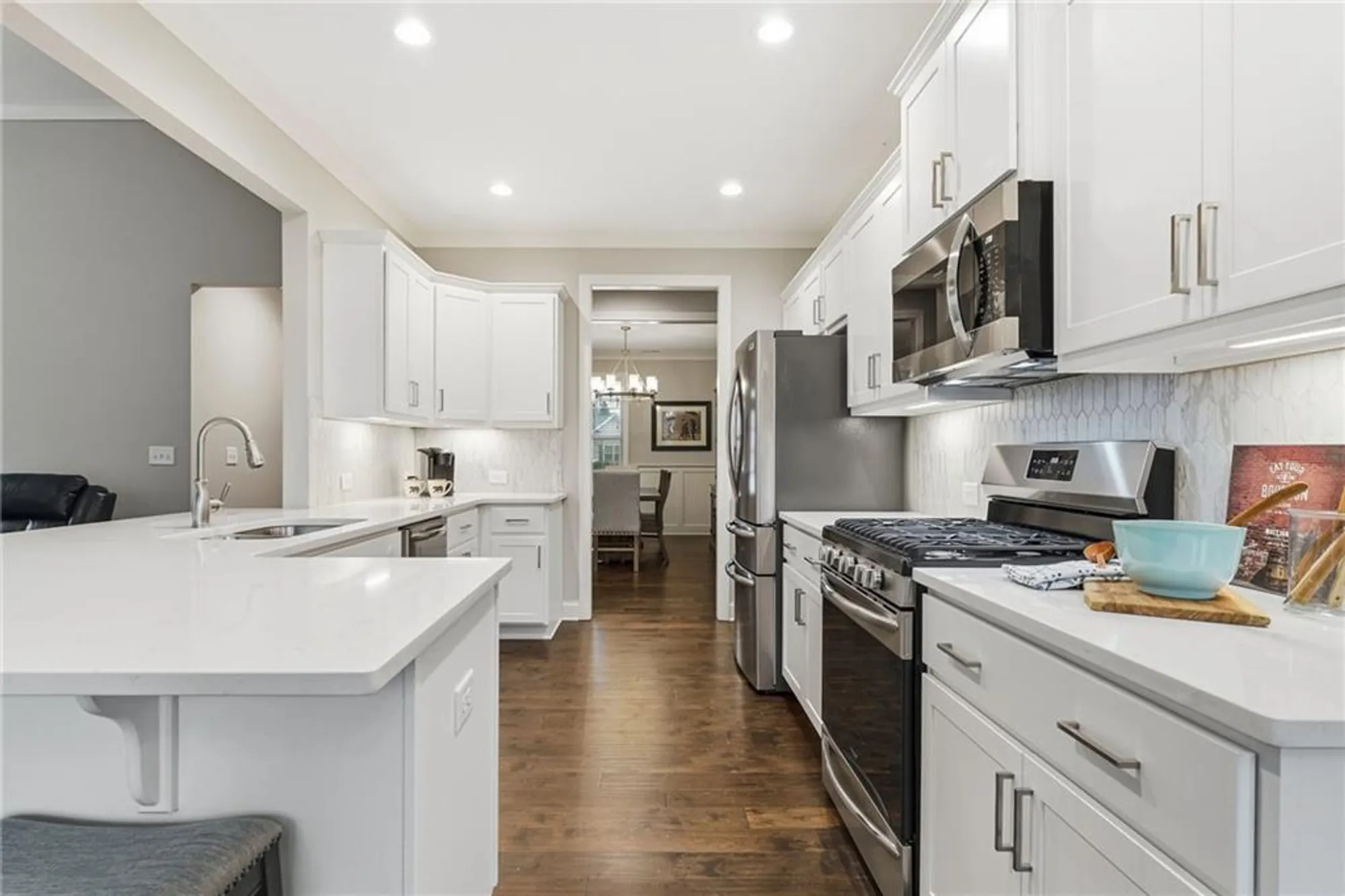 Property Slideshow image 12 of 43 | 370 kenmure ct, Marietta, GA, 30060