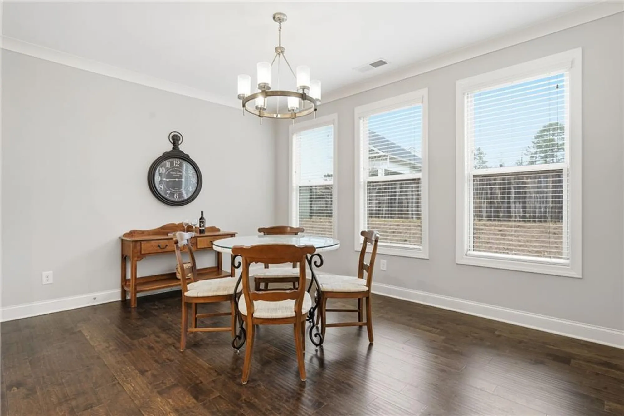 Property Slideshow image 16 of 43 | 370 kenmure ct, Marietta, GA, 30060