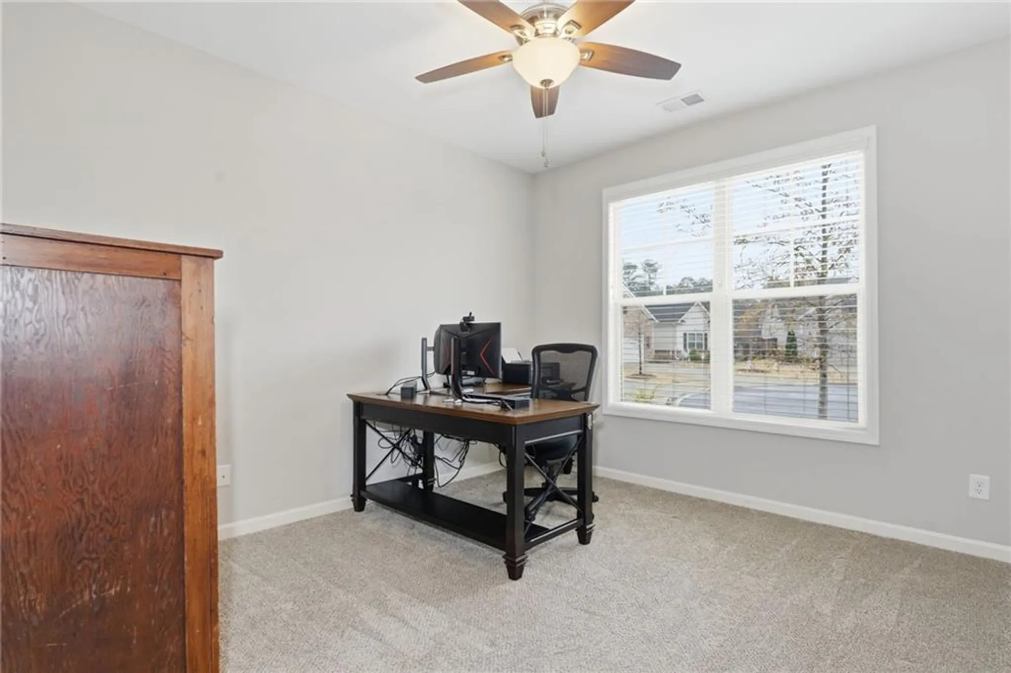 Property Slideshow image 33 of 43 | 370 kenmure ct, Marietta, GA, 30060