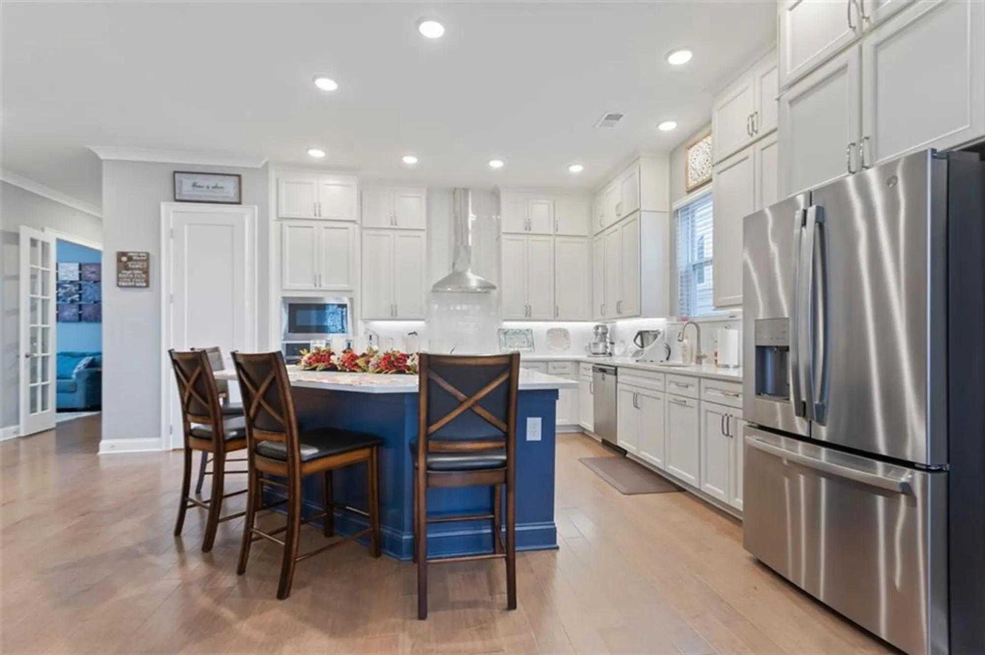 Property Slideshow image 11 of 39 | 6985 river rock dr, Flowery Branch, GA, 30542
