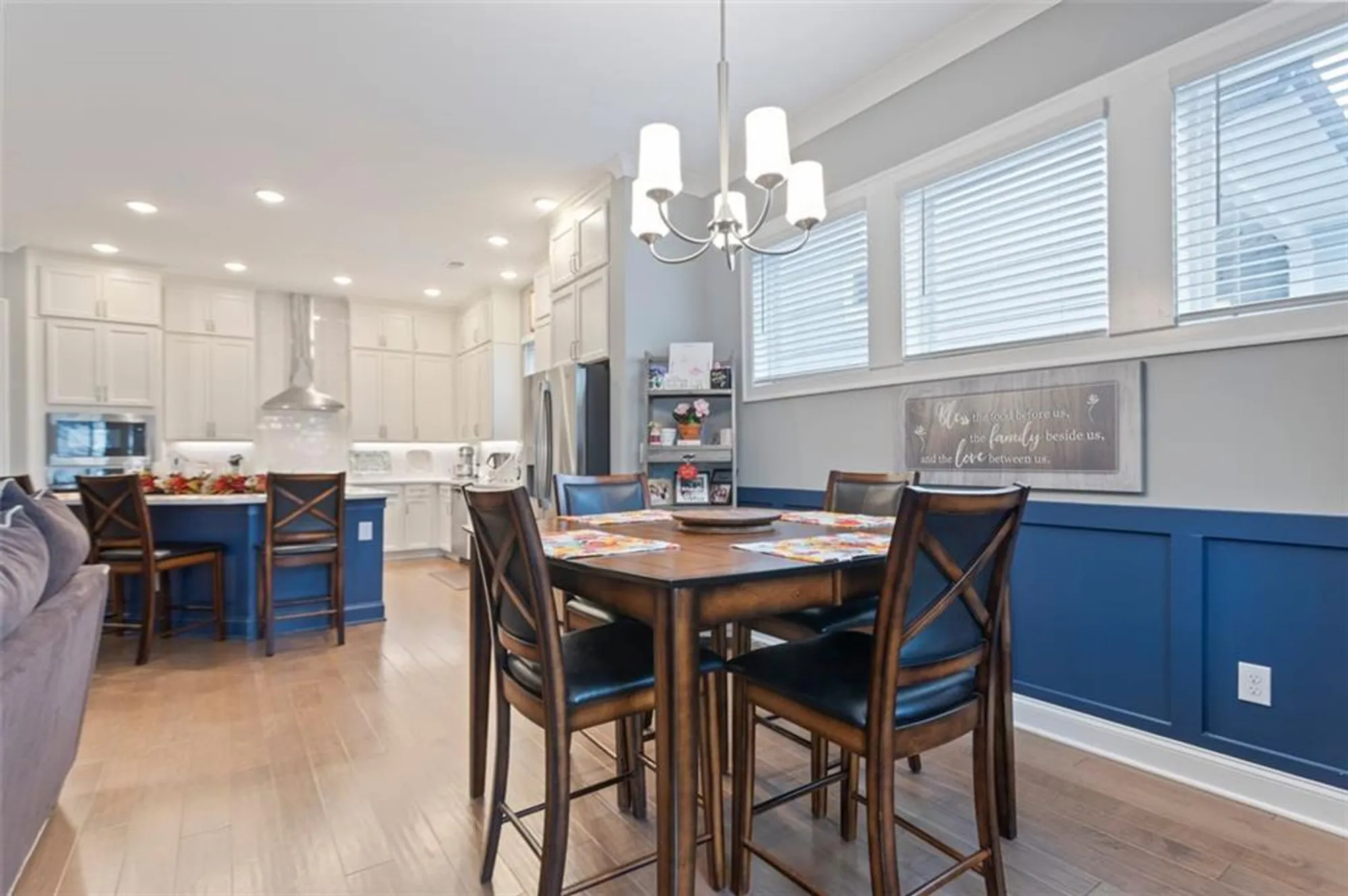 Property Slideshow image 16 of 39 | 6985 river rock dr, Flowery Branch, GA, 30542