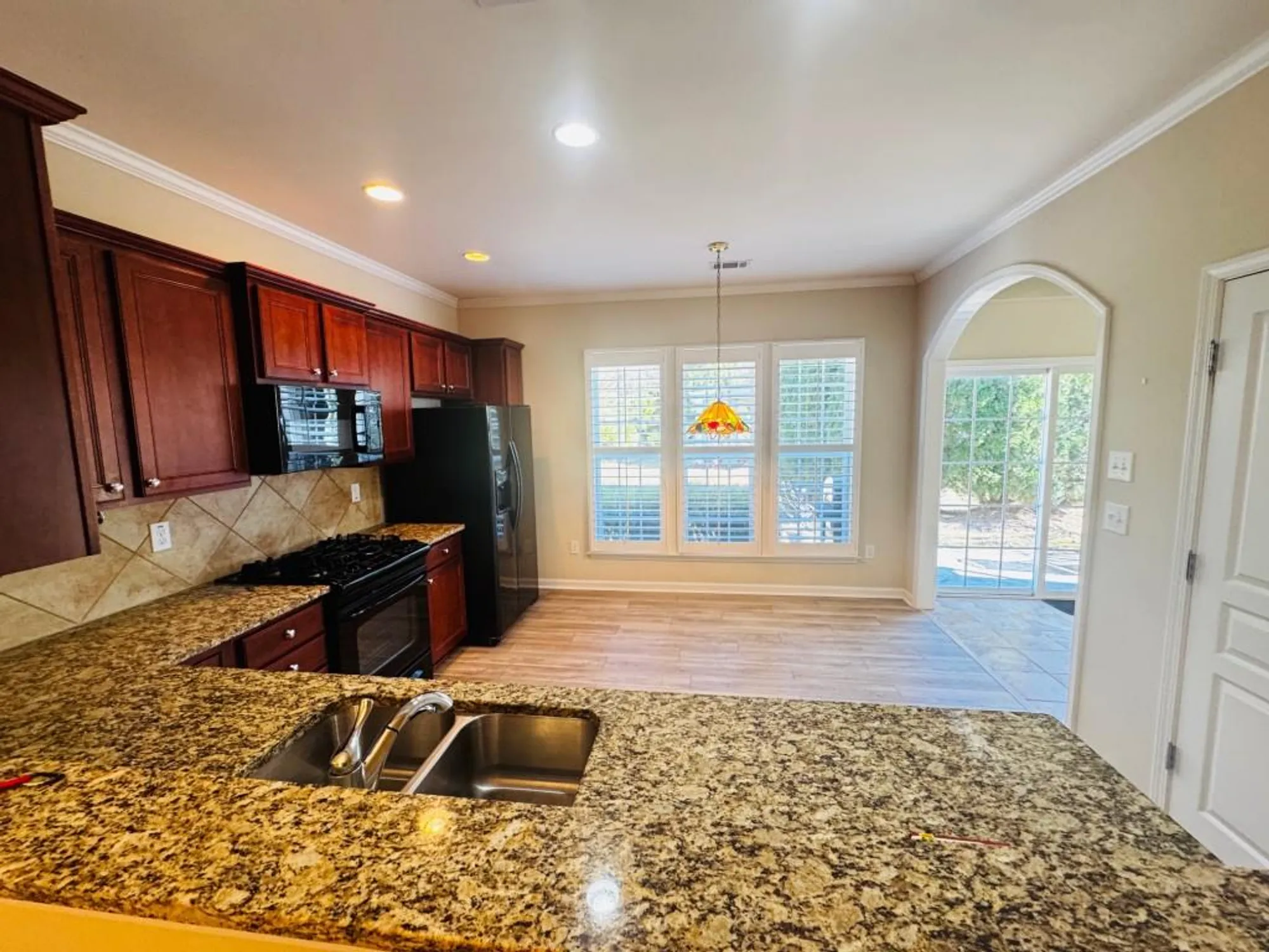 Property Slideshow image 9 of 27 | 6242 ivy stone way, Hoschton, GA, 30548