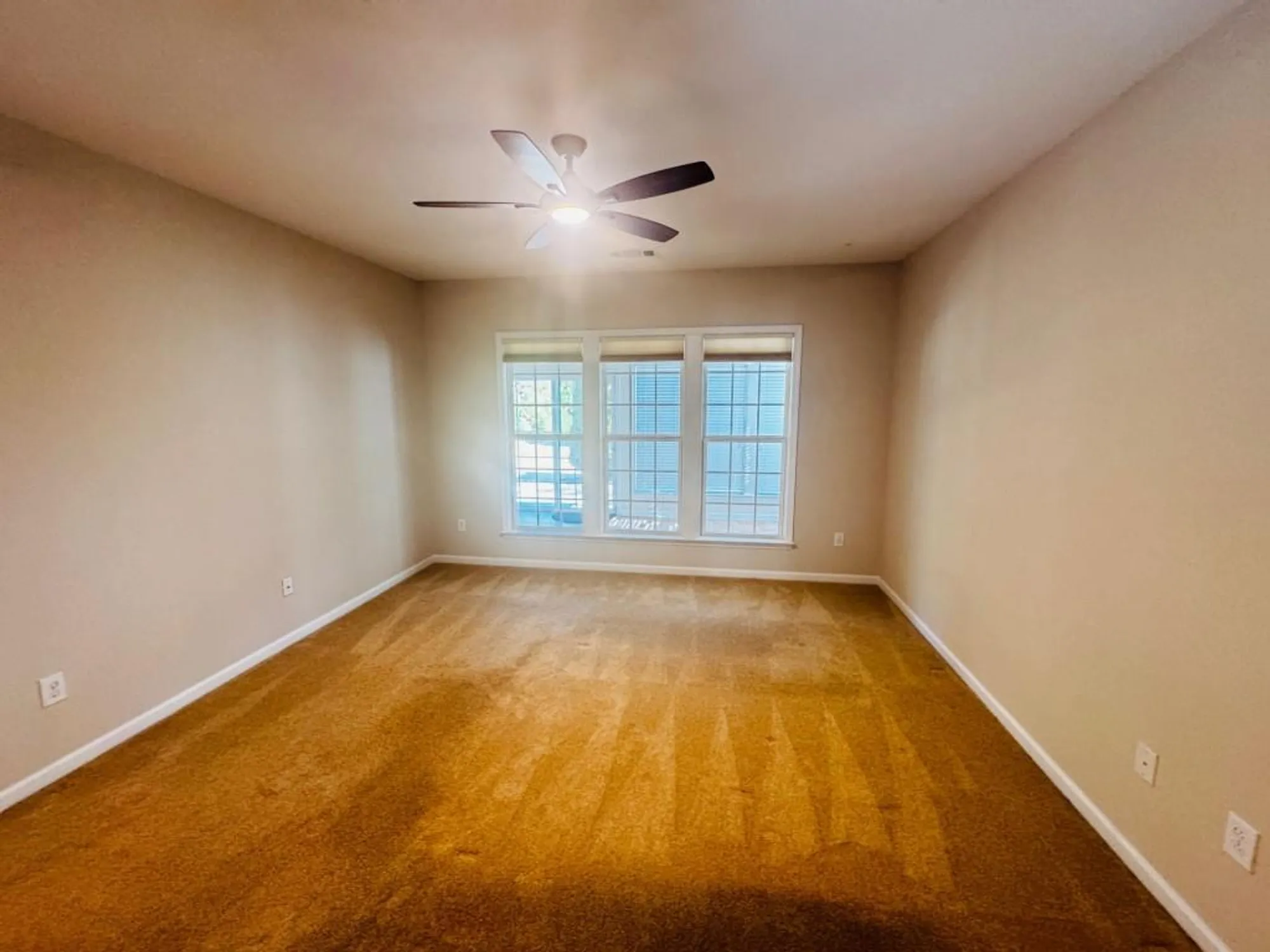 Property Slideshow image 14 of 27 | 6242 ivy stone way, Hoschton, GA, 30548