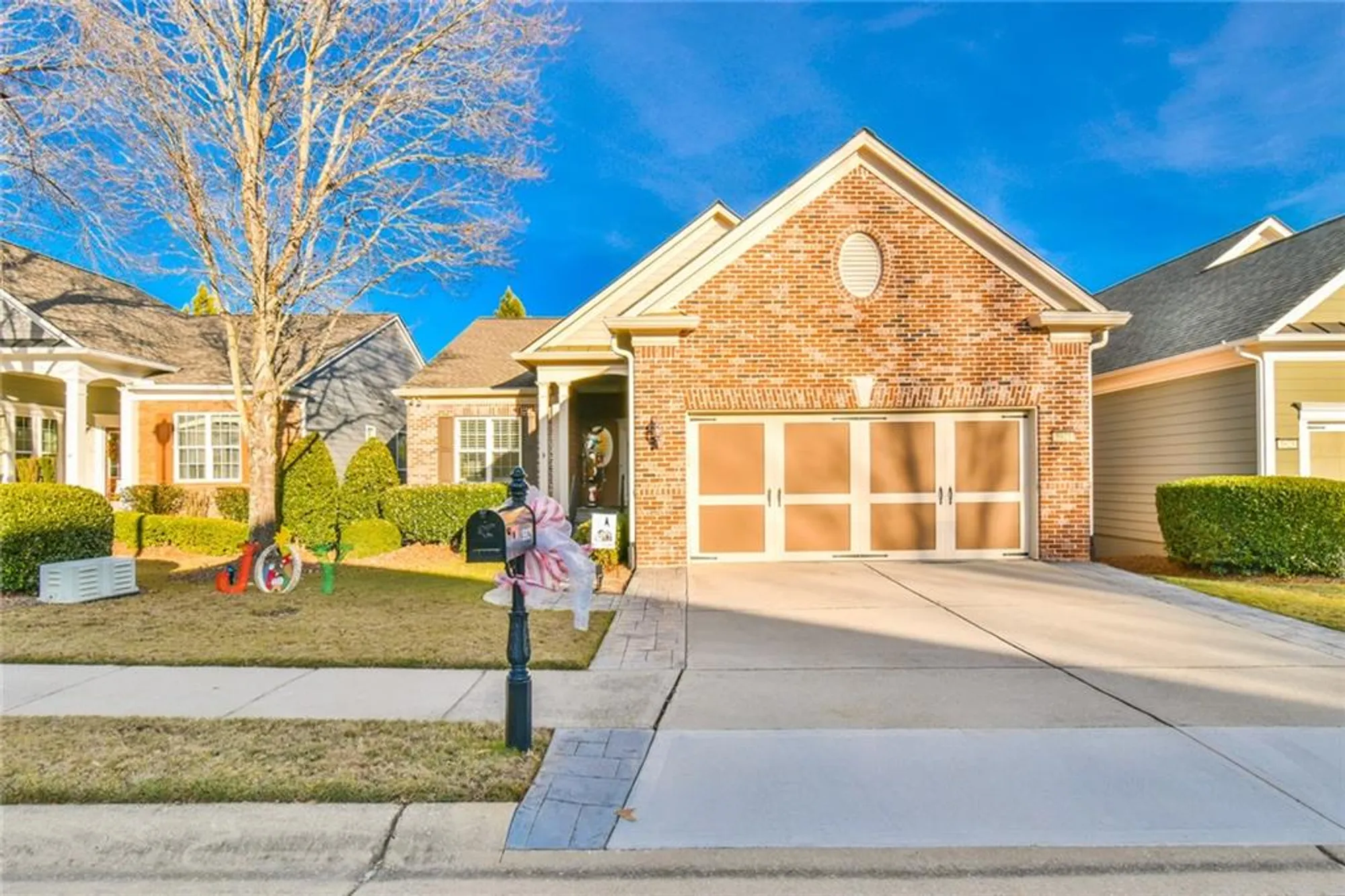 Property Slideshow image 1 of 40 | 5921 bellflower way, Hoschton, GA, 30548