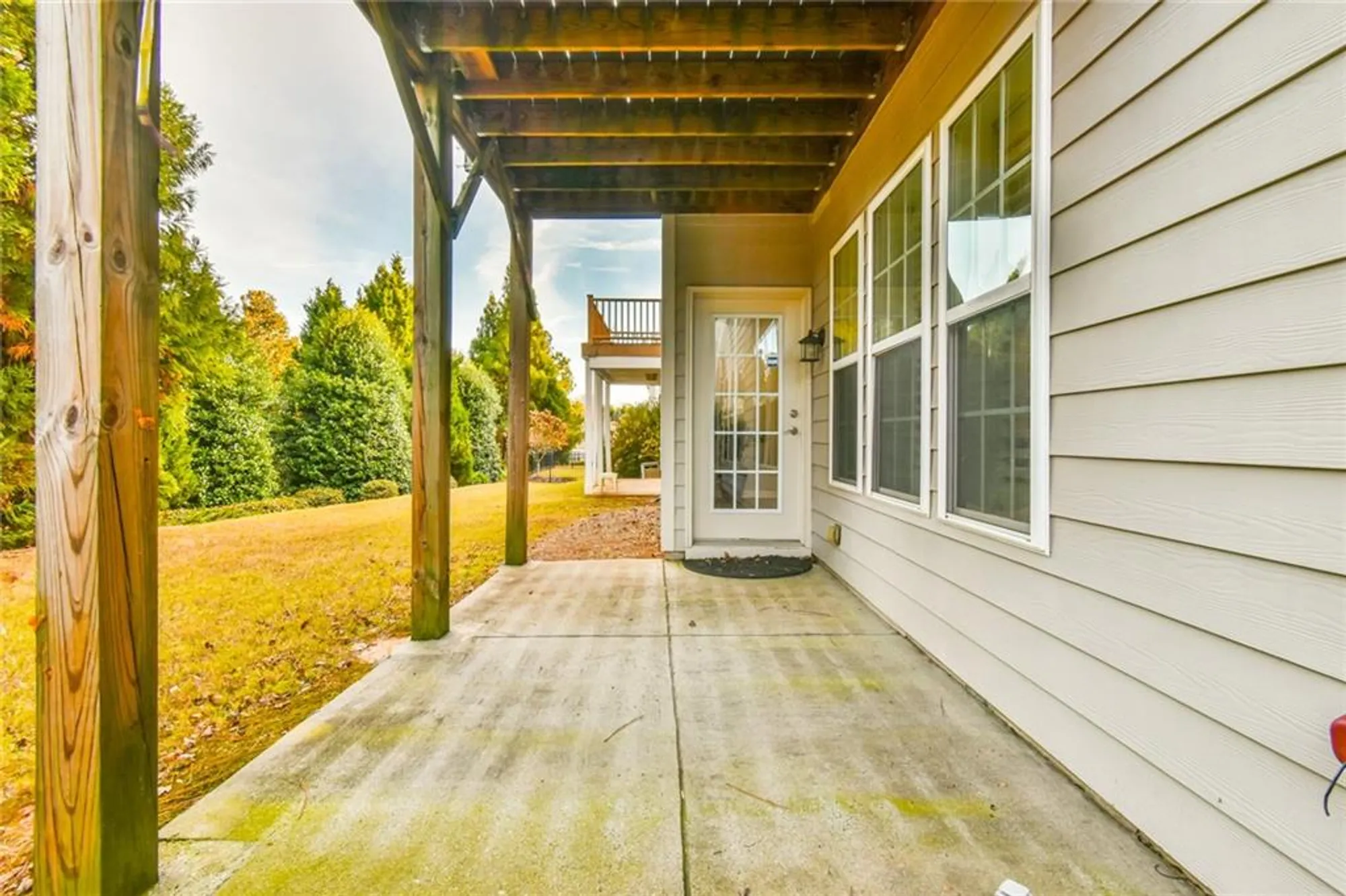 Property Slideshow image 4 of 40 | 5921 bellflower way, Hoschton, GA, 30548