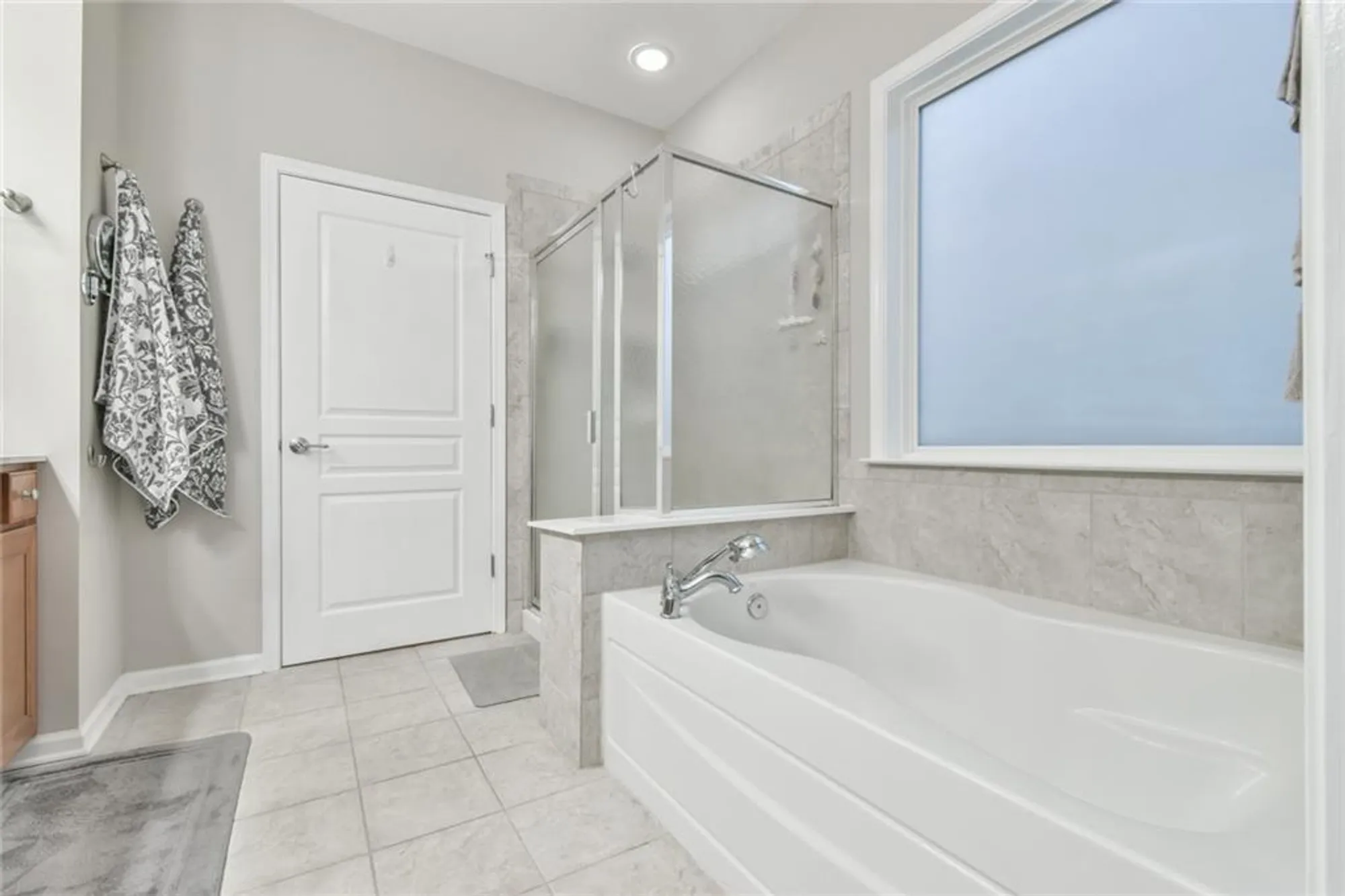 Property Slideshow image 29 of 40 | 5921 bellflower way, Hoschton, GA, 30548