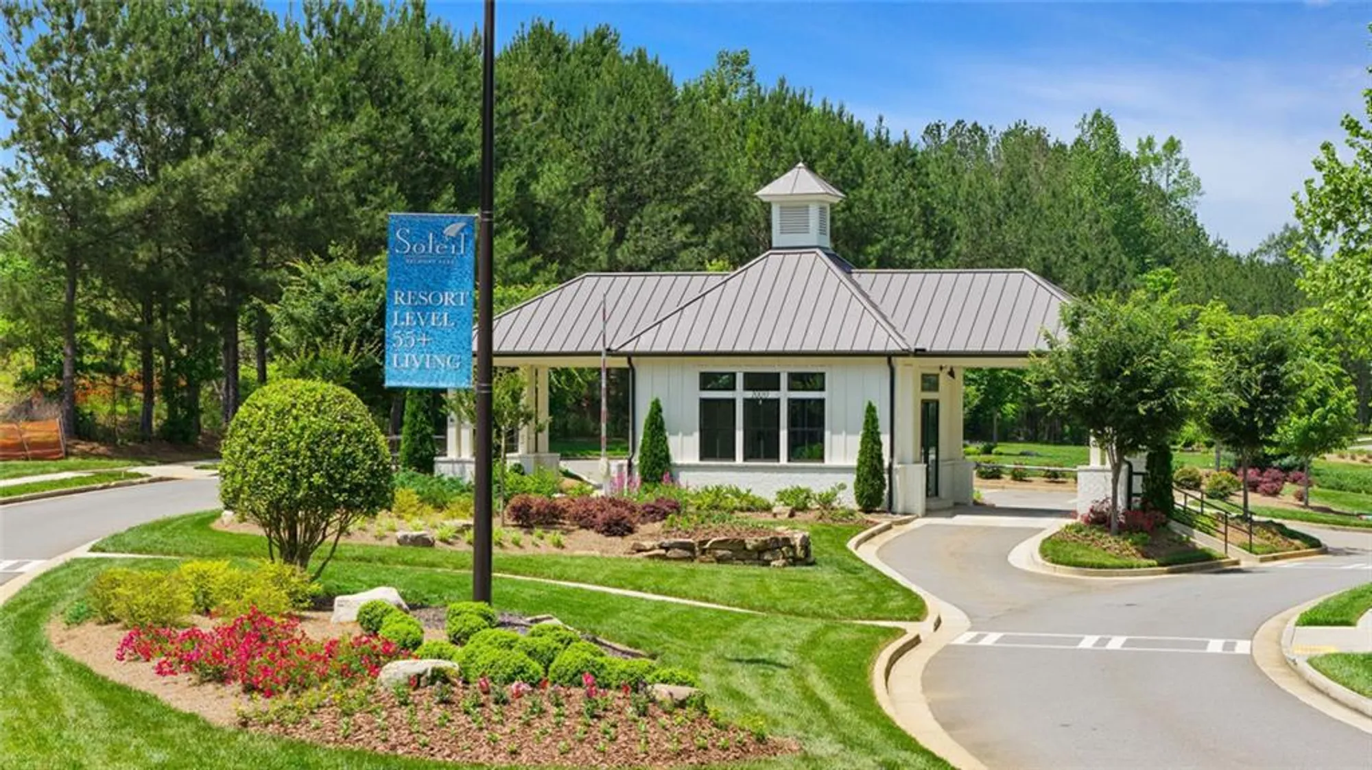 Property Slideshow image 8 of 70 | 753 brooke view dr, Canton, GA, 30115