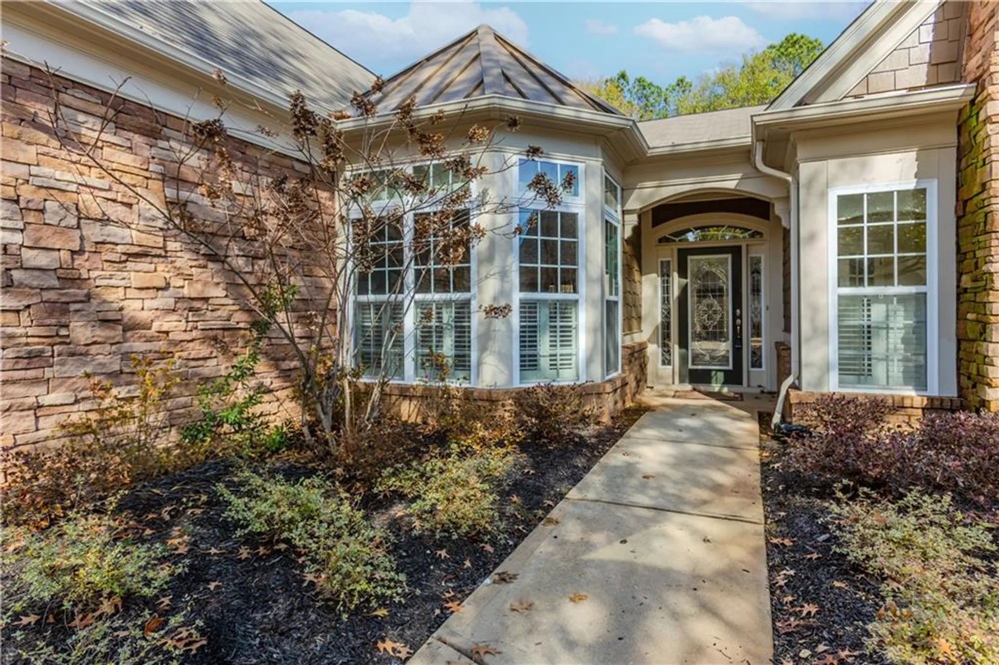 Property Slideshow image 3 of 47 | 115 creekside ct, Griffin, GA, 30223