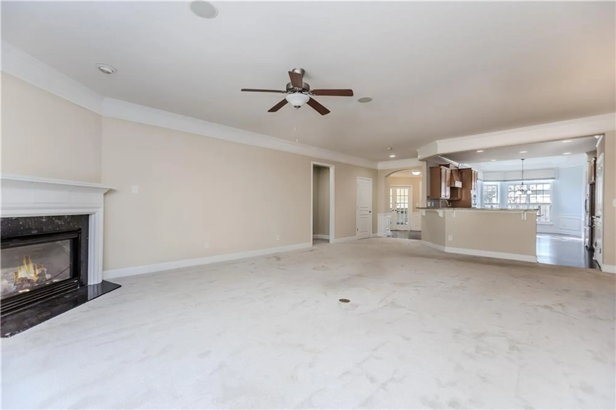 Property Slideshow image 9 of 47 | 115 creekside ct, Griffin, GA, 30223