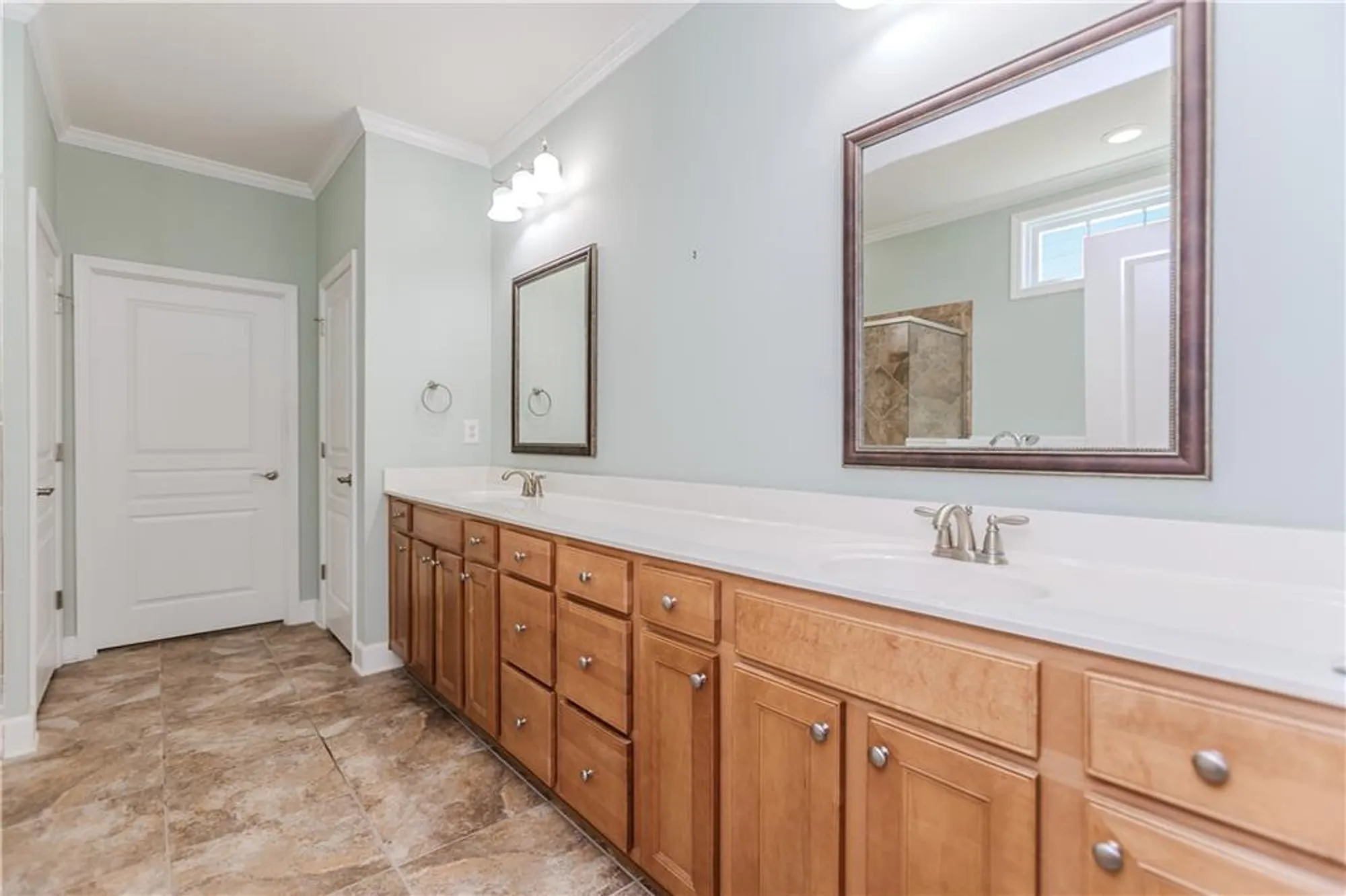 Property Slideshow image 21 of 47 | 115 creekside ct, Griffin, GA, 30223