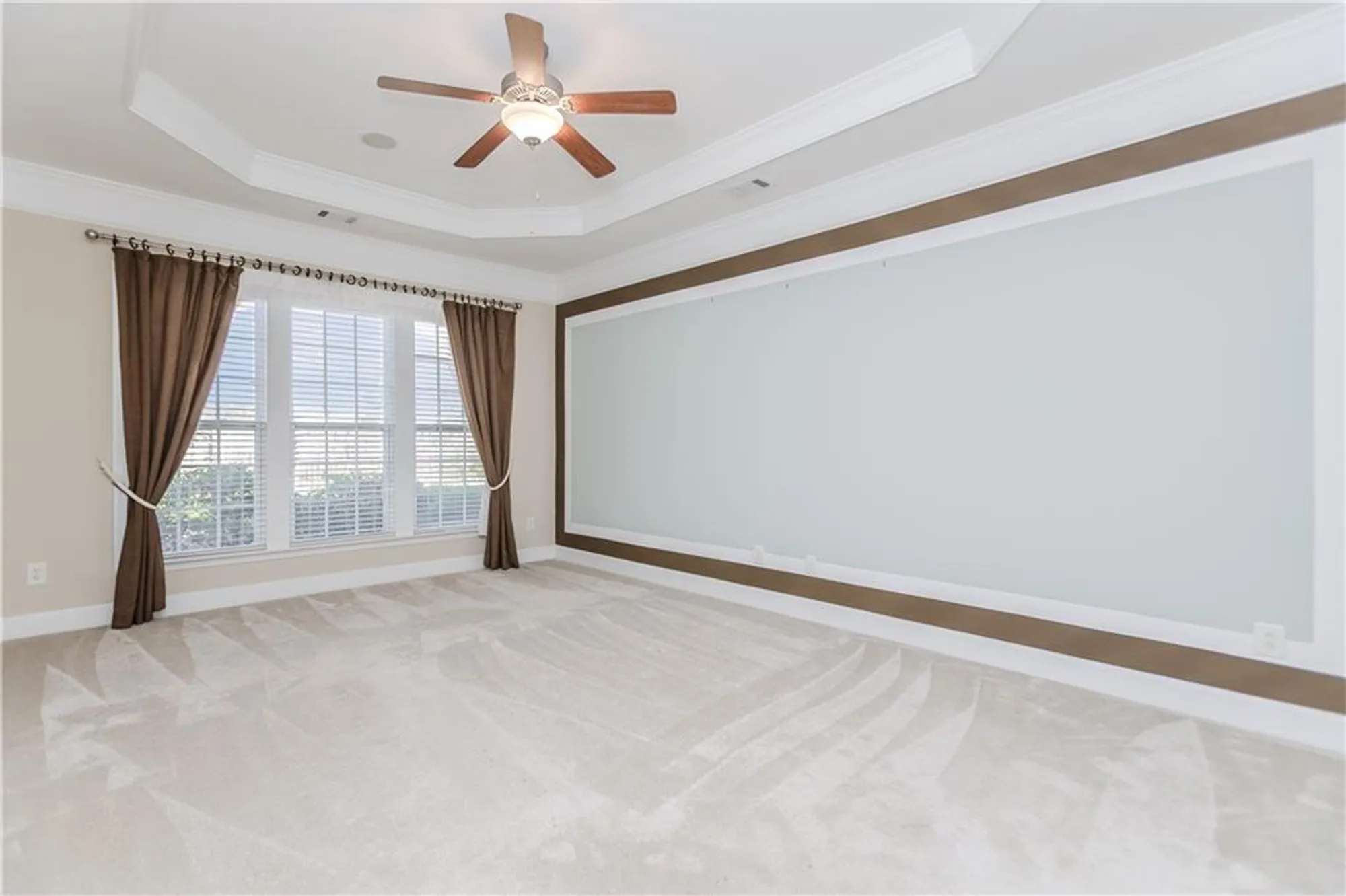 Property Slideshow image 19 of 47 | 115 creekside ct, Griffin, GA, 30223