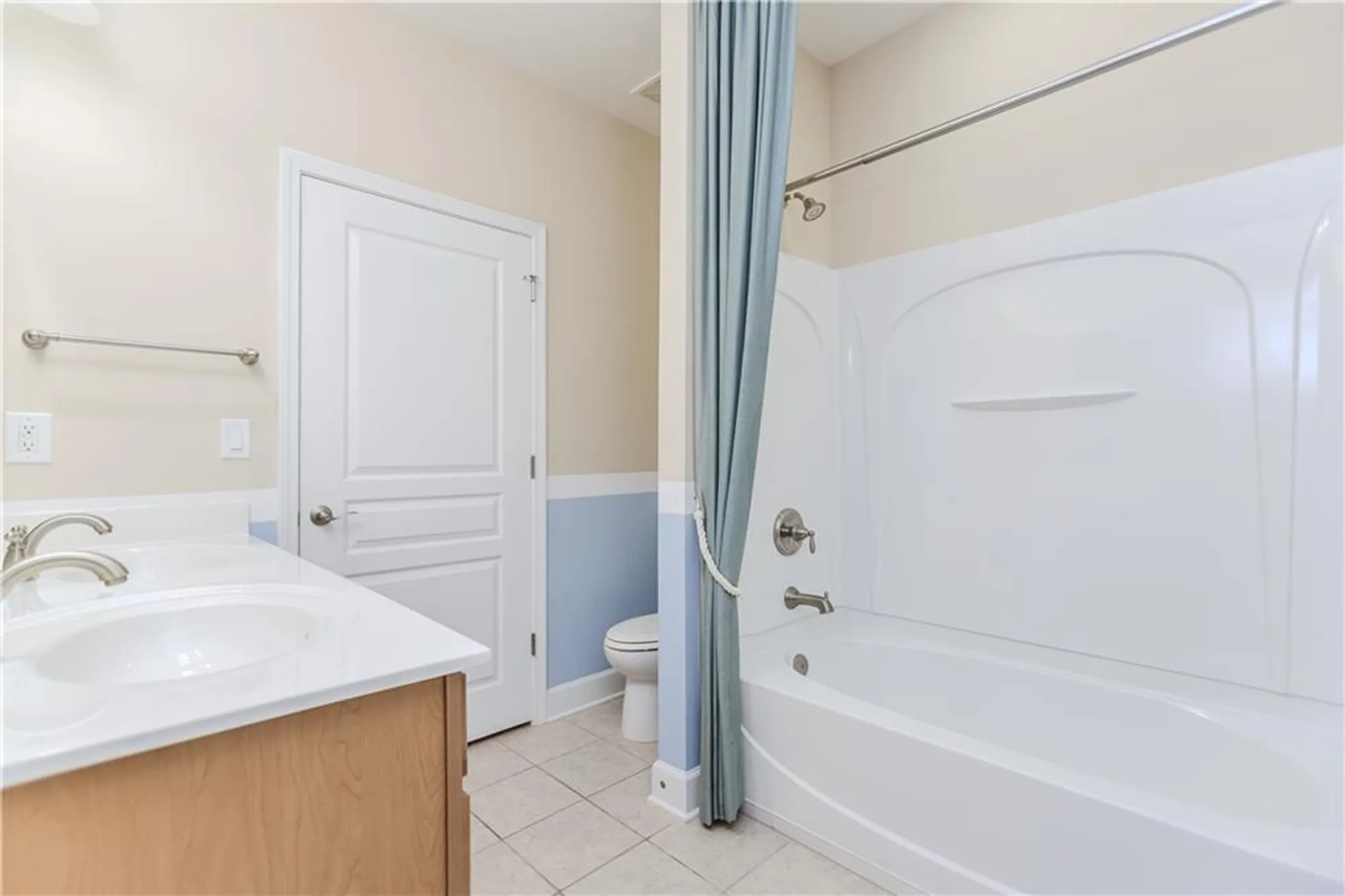 Property Slideshow image 25 of 47 | 115 creekside ct, Griffin, GA, 30223