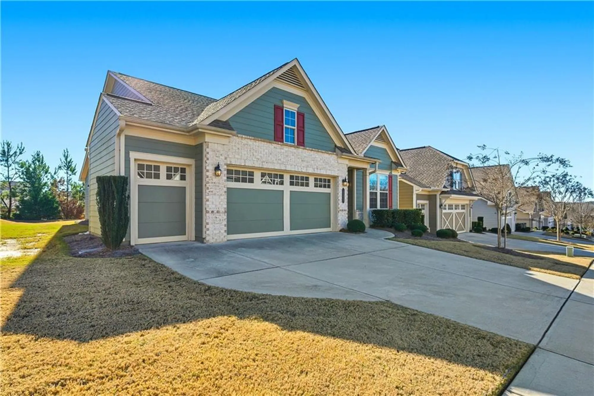 Property Slideshow image 1 of 23 | 321 cottonwood cir, Peachtree City, GA, 30269