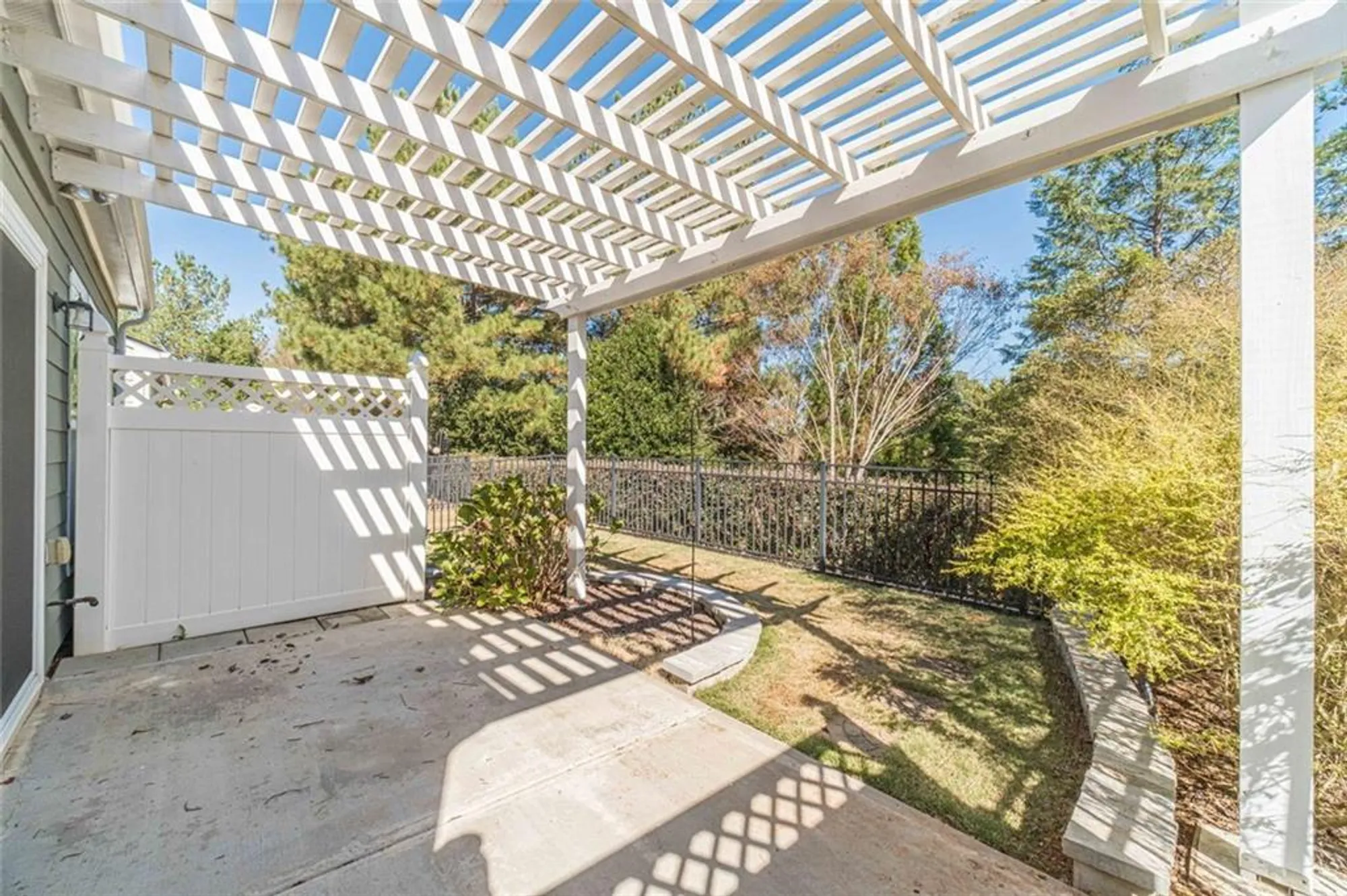 Property Slideshow image 29 of 60 | 6288 ivy stone way, Hoschton, GA, 30548