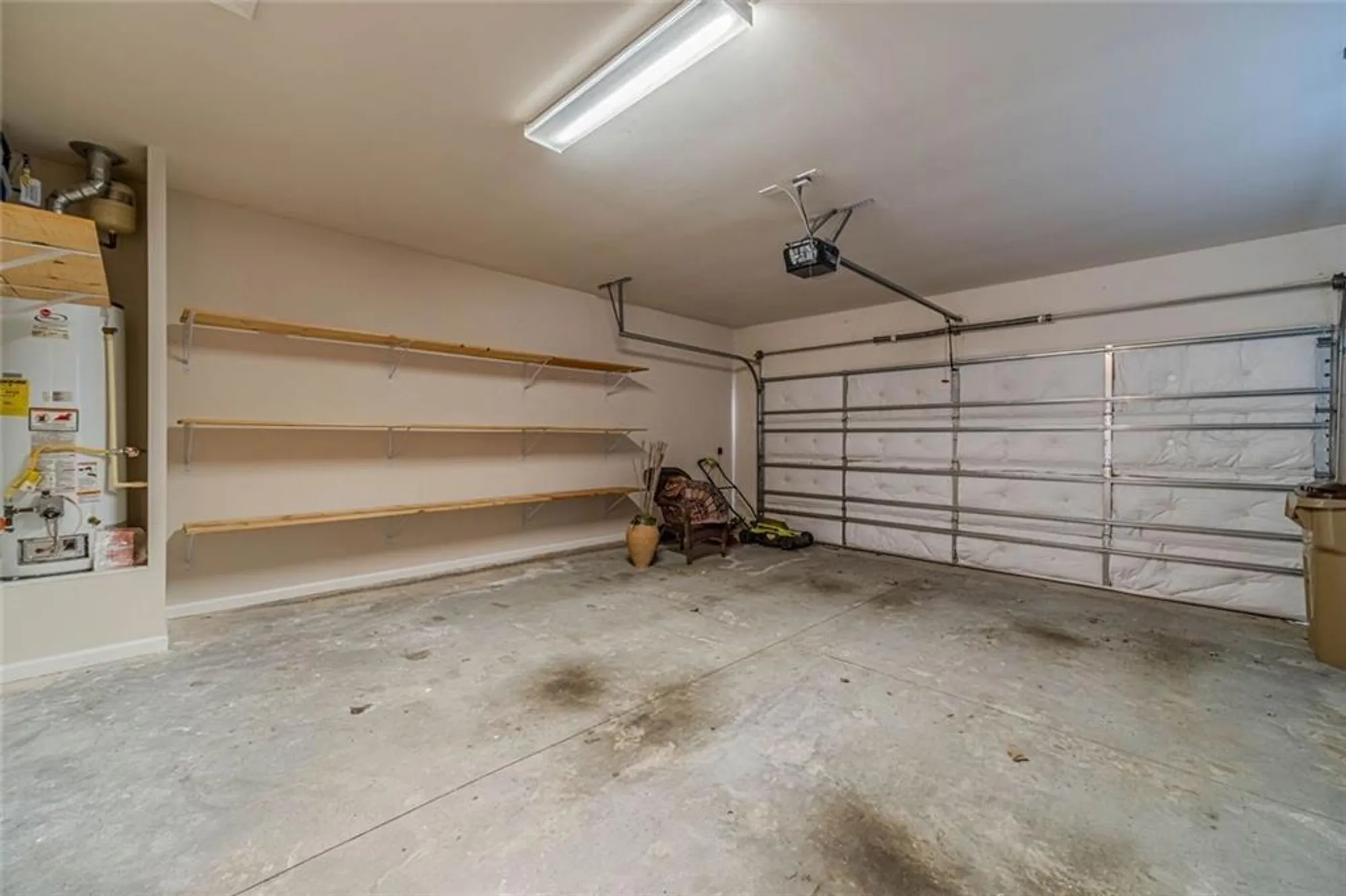 Property Slideshow image 34 of 60 | 6288 ivy stone way, Hoschton, GA, 30548