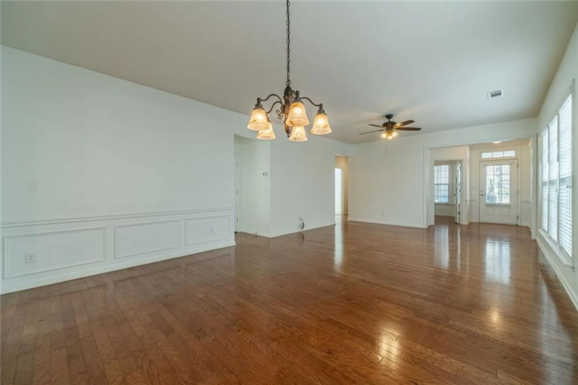 Property Slideshow image 3 of 60 | 6288 ivy stone way, Hoschton, GA, 30548