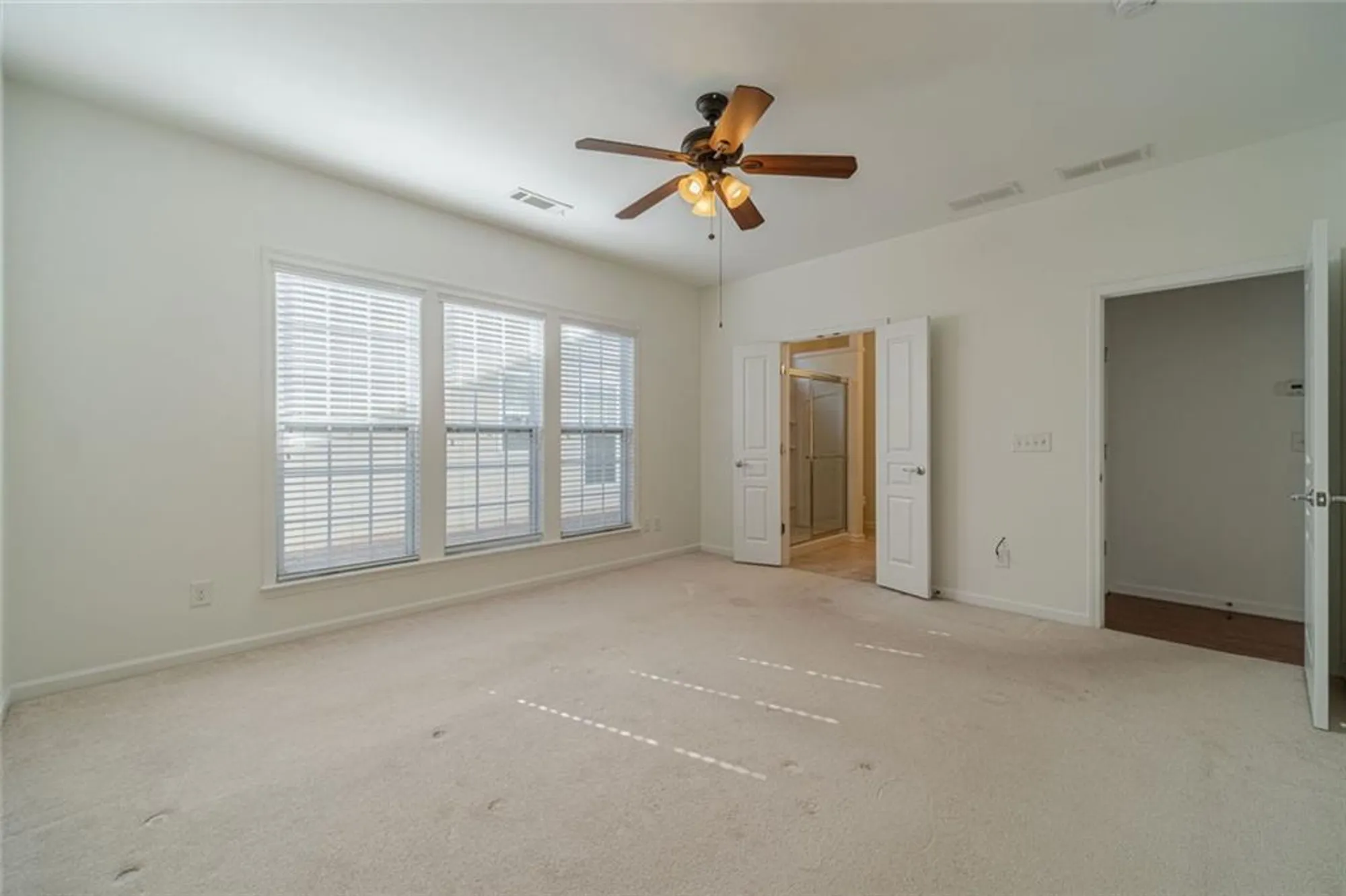 Property Slideshow image 12 of 60 | 6288 ivy stone way, Hoschton, GA, 30548